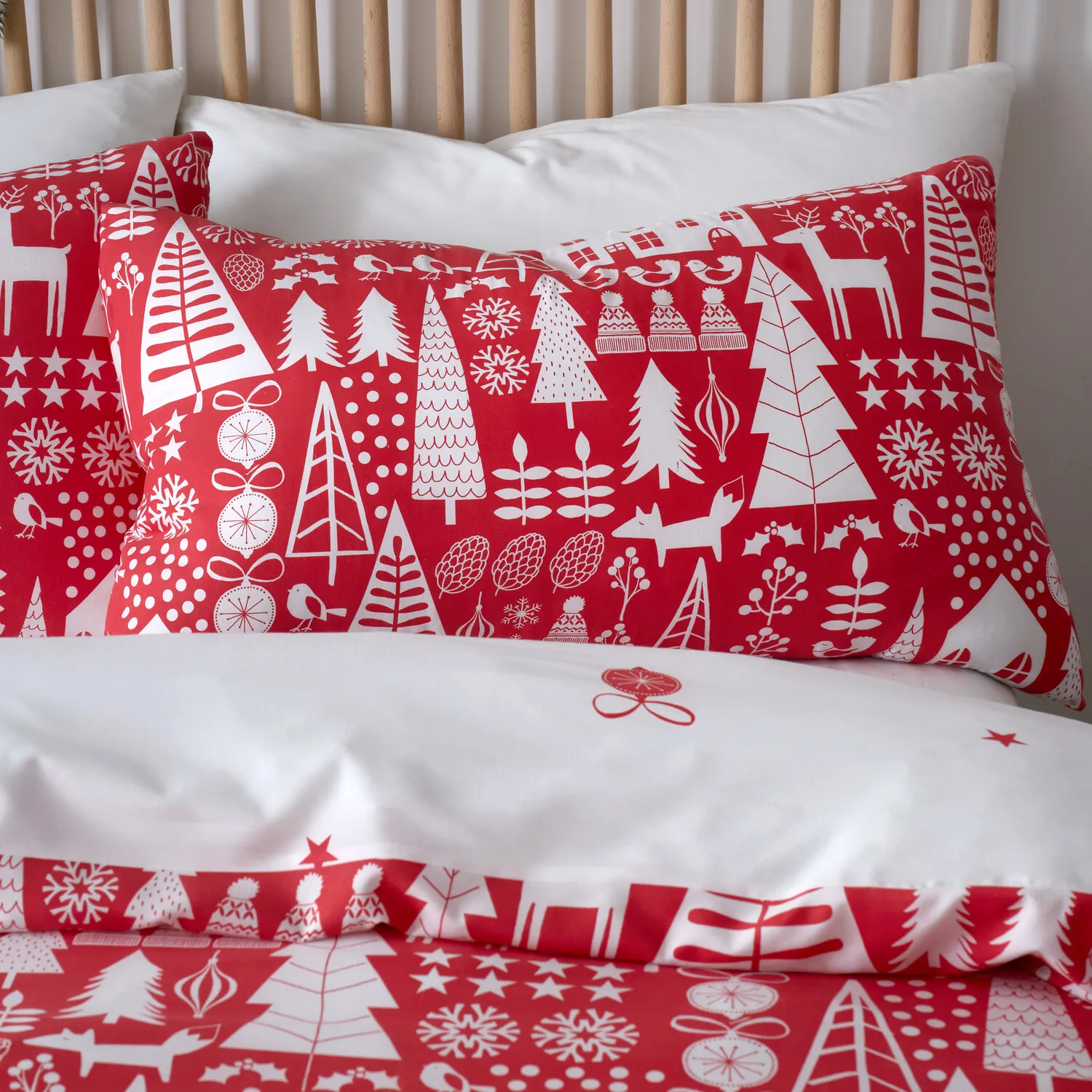 Christmas Houses Double Duvet Set - Red