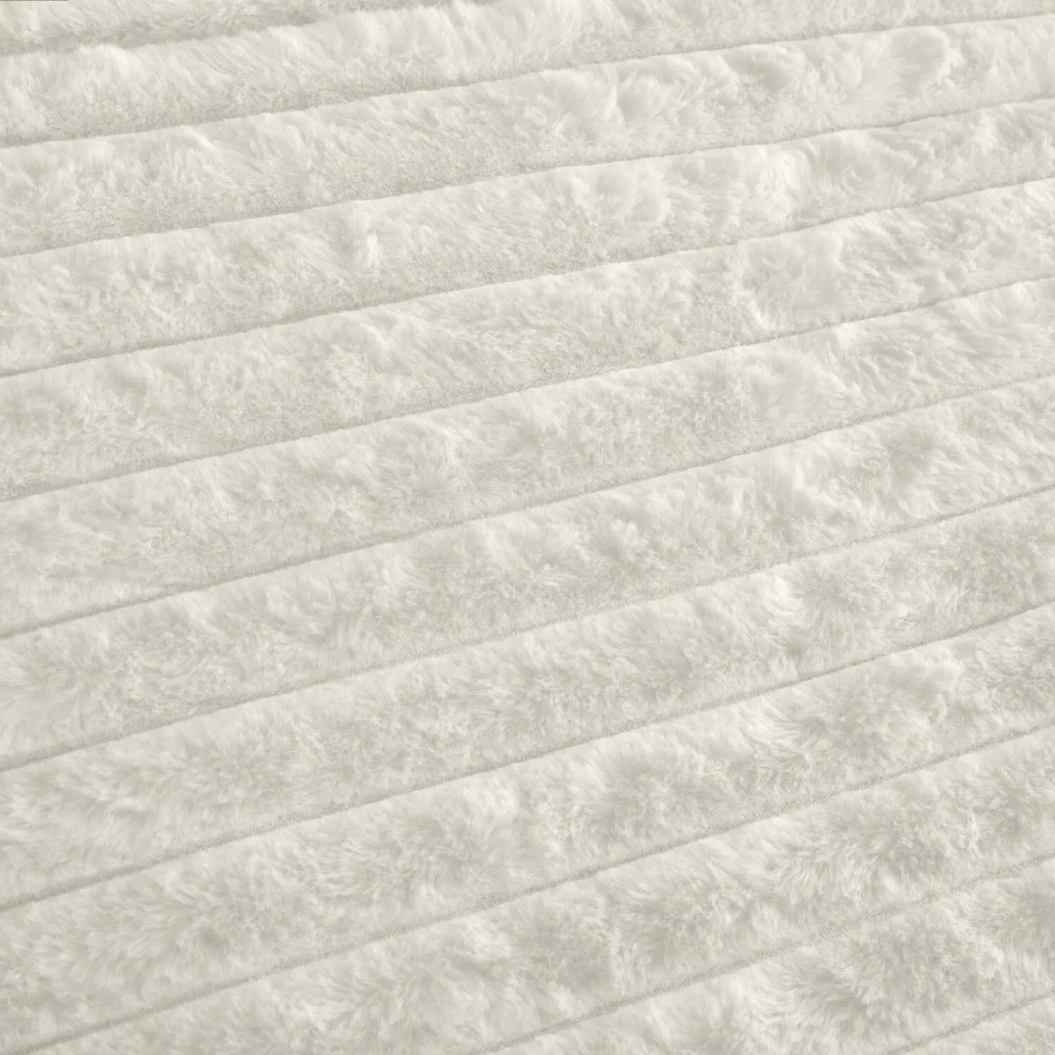 Colorado King Size Faux Fur Duvet Set - Ivory