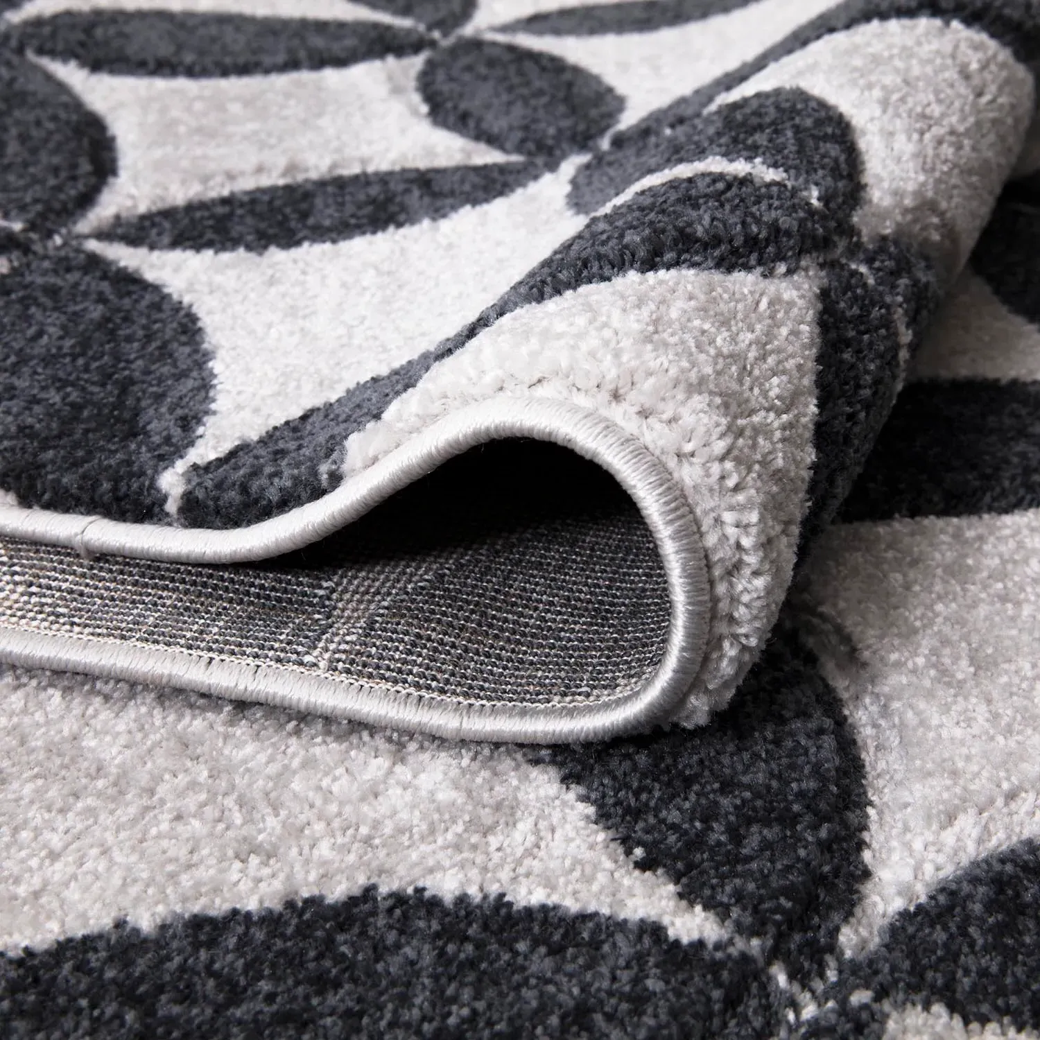 Diamond Geo Rug 120x170cm - Grey