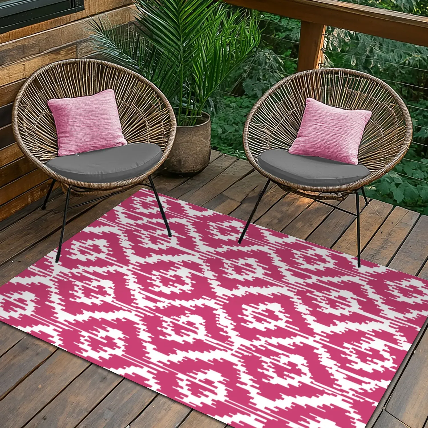 Diamond Haze Reversible Outdoor Rug - Pink