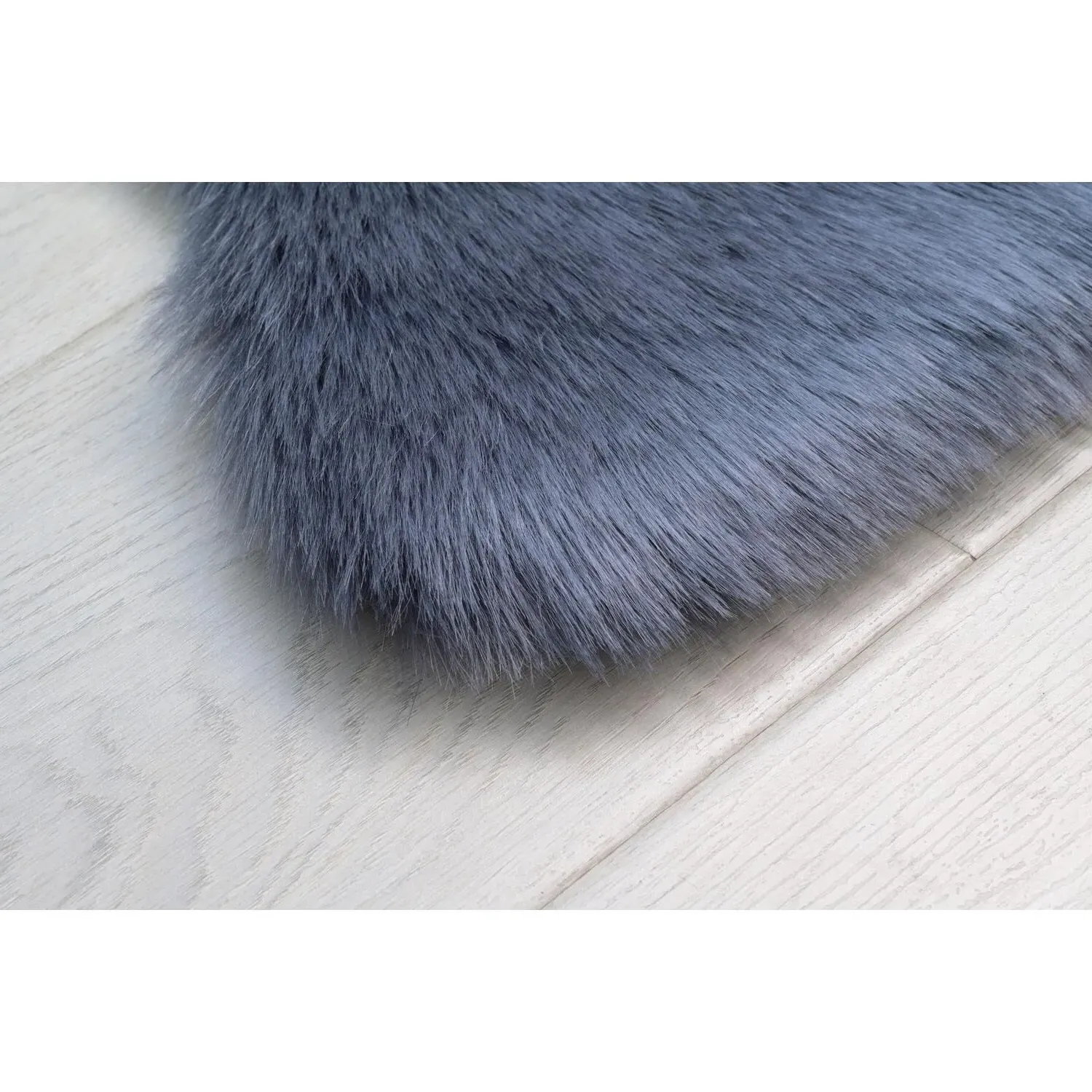 Faux Fox Fur Rug 90x60cm - Arctic Grey