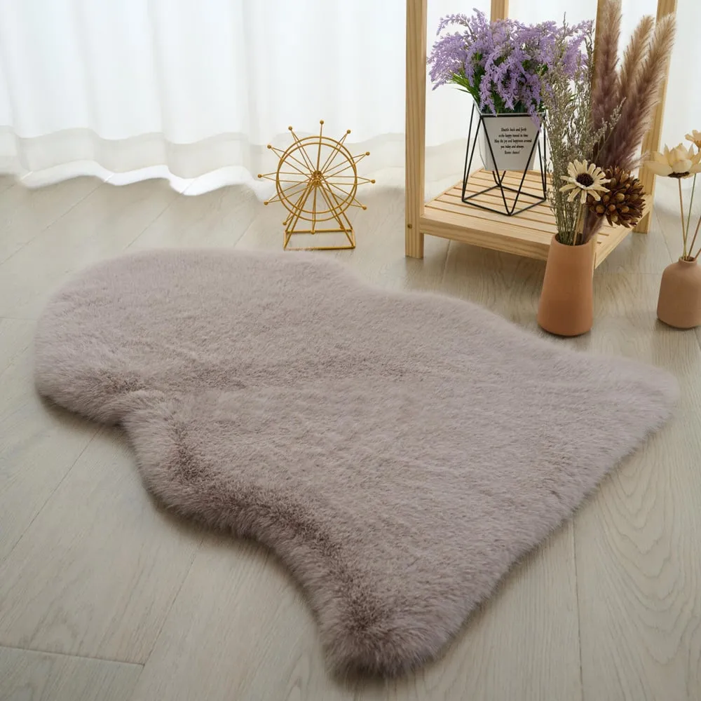 Faux Fox Fur Rug - Pebble