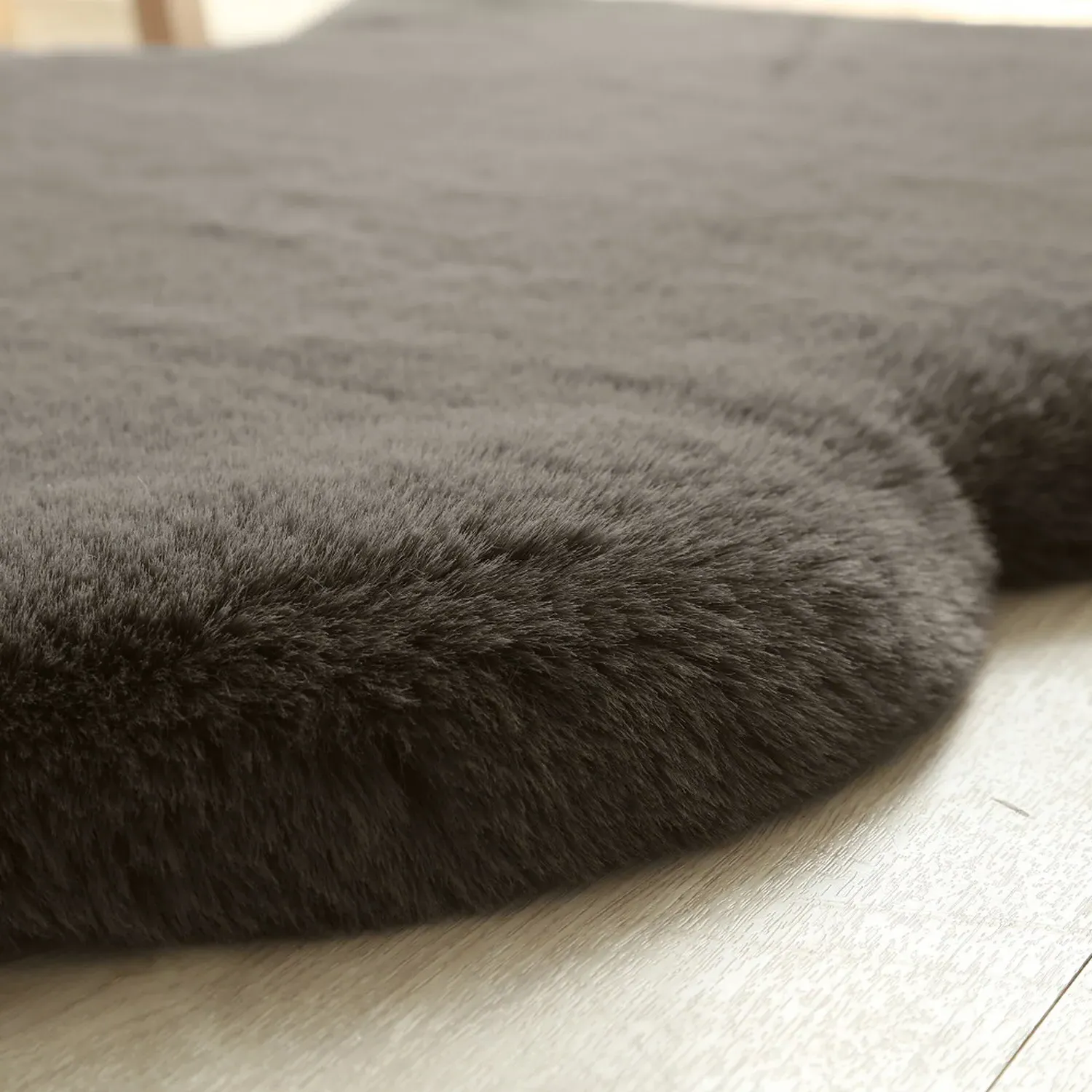 Faux Fur Rug - Taupe