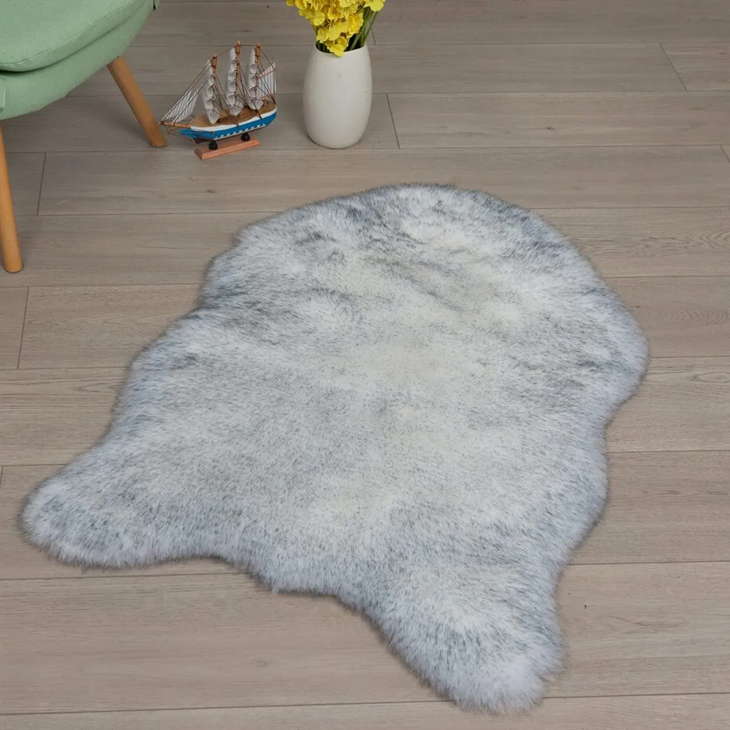 Fox Faux Fur Animal-Shaped Rug - Blue