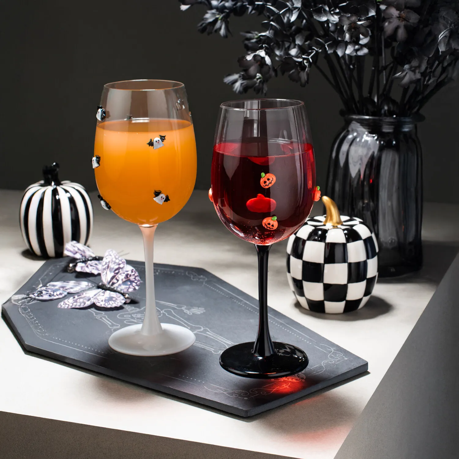 Ghost 3D Wine Glass - Clear