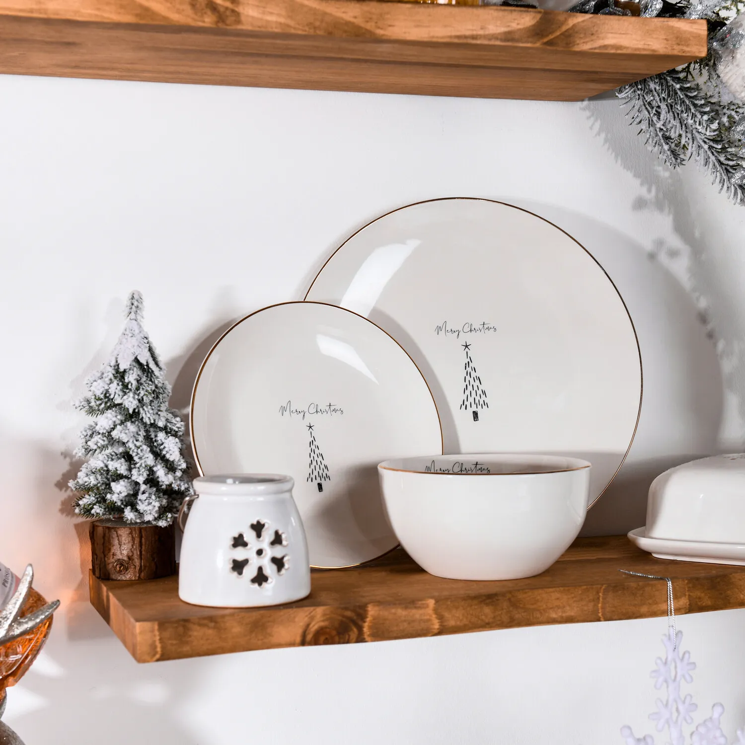 Golden Christmas Tree 12 Piece Dinner Set - White