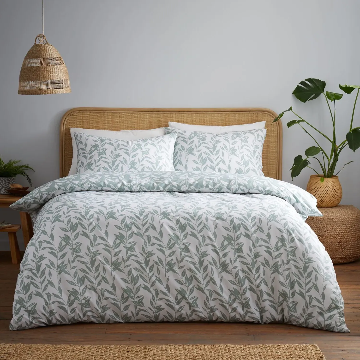 Hallie King Size Duvet Set with Printed Leaves - Sage