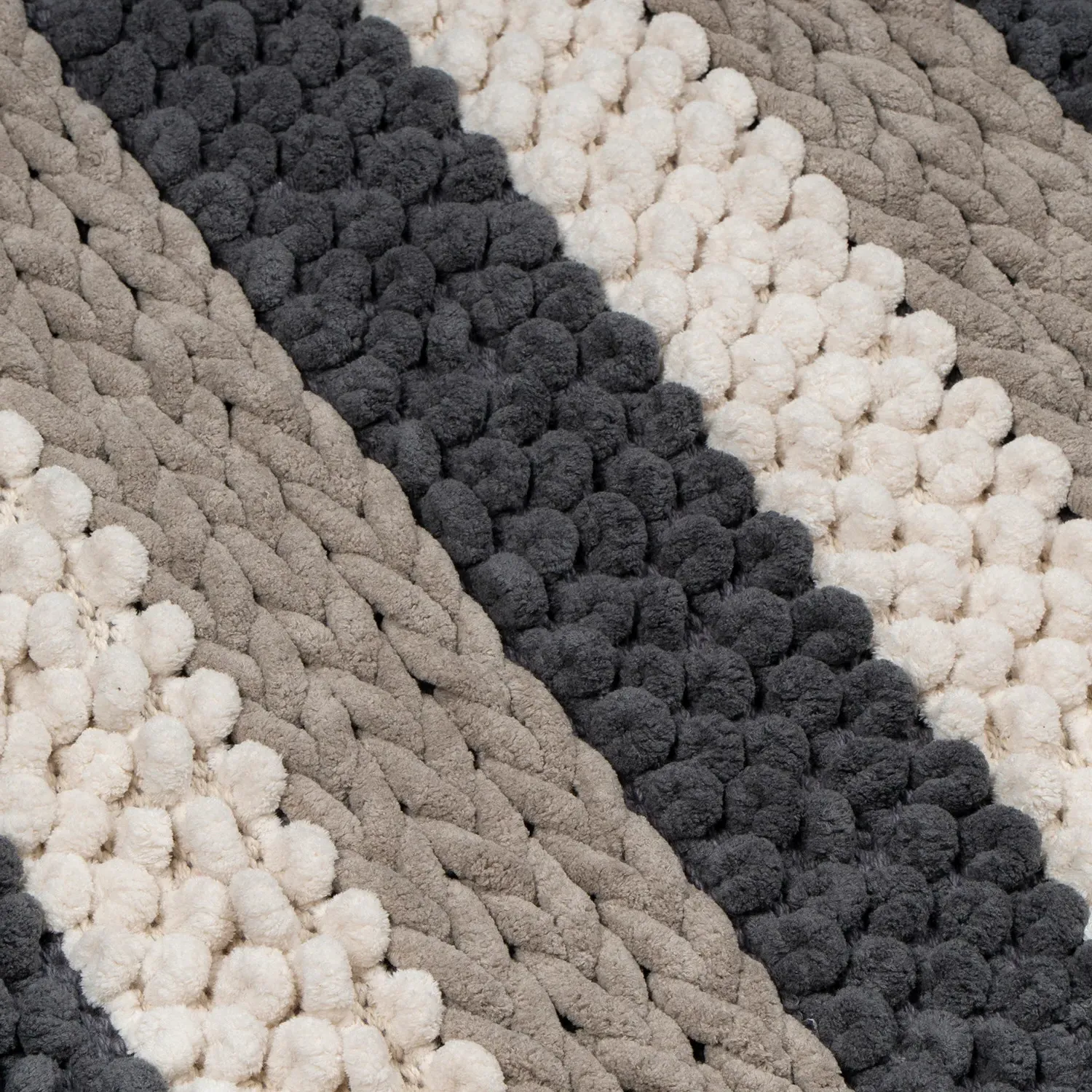 Hamilton Chenille Bath Mat - Grey