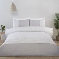 Hampton Double Duvet Set with Stripe Pattern - Natural, Linen