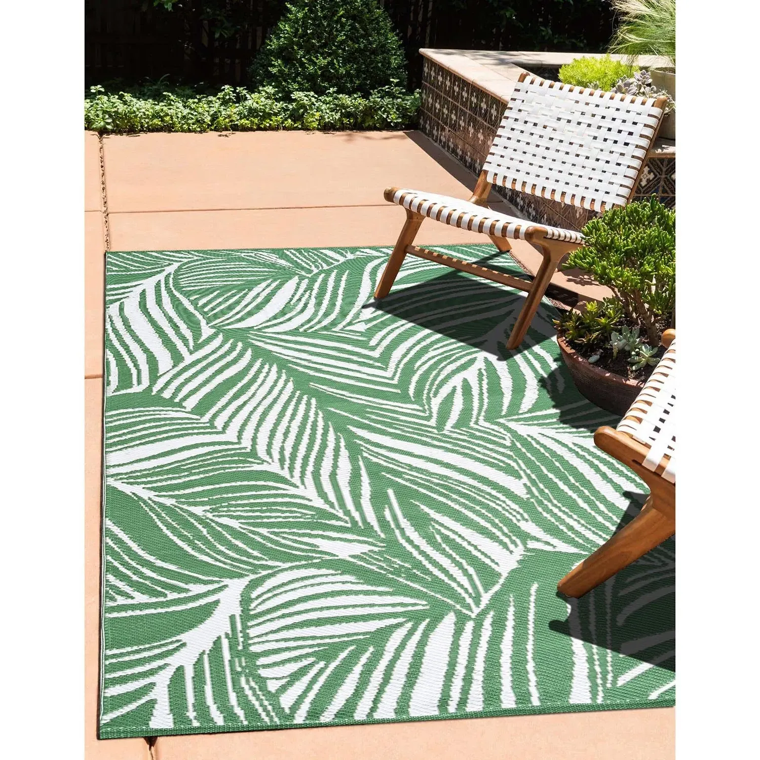 Jungle Leaf Outdoor Rug - Green