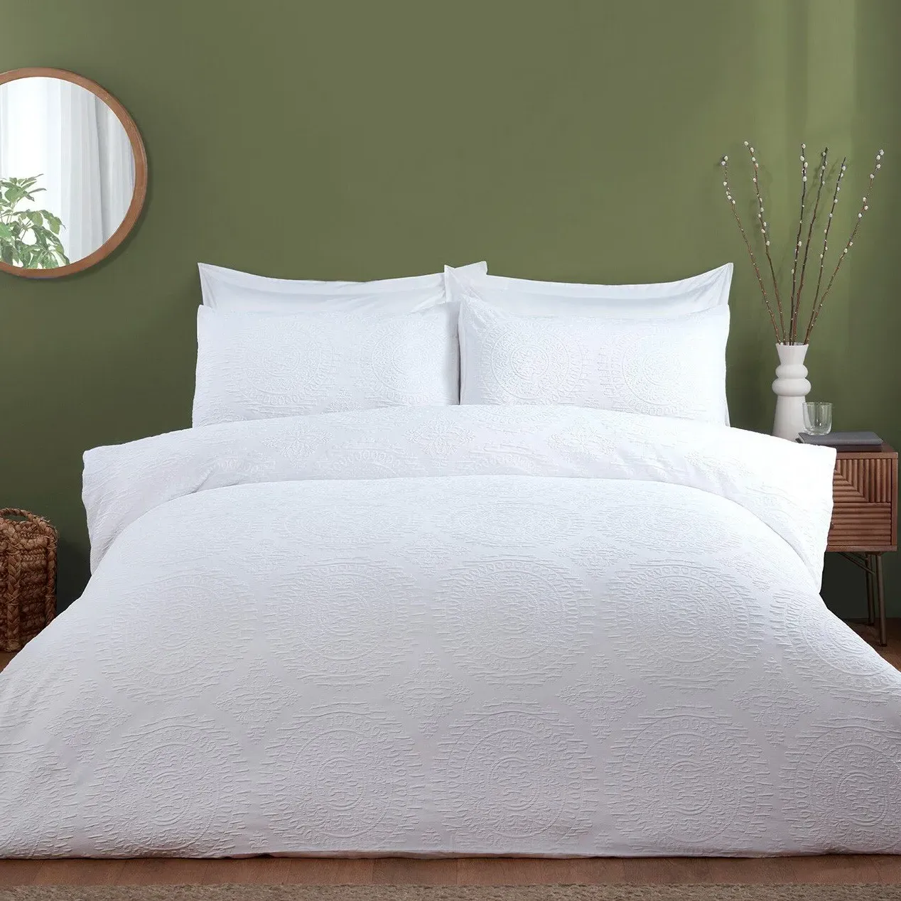 Kingsbridge Double Duvet Cover and Pillowcase Set - White image