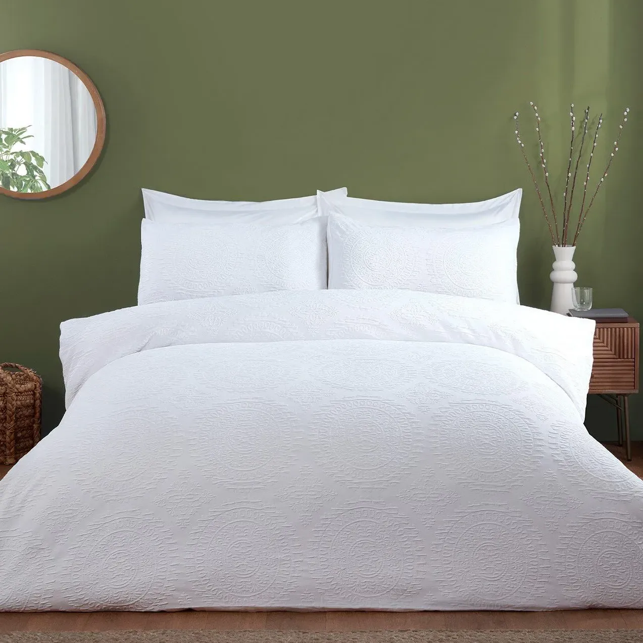 Kingsbridge King Size Duvet Cover and Pillowcase Set - White