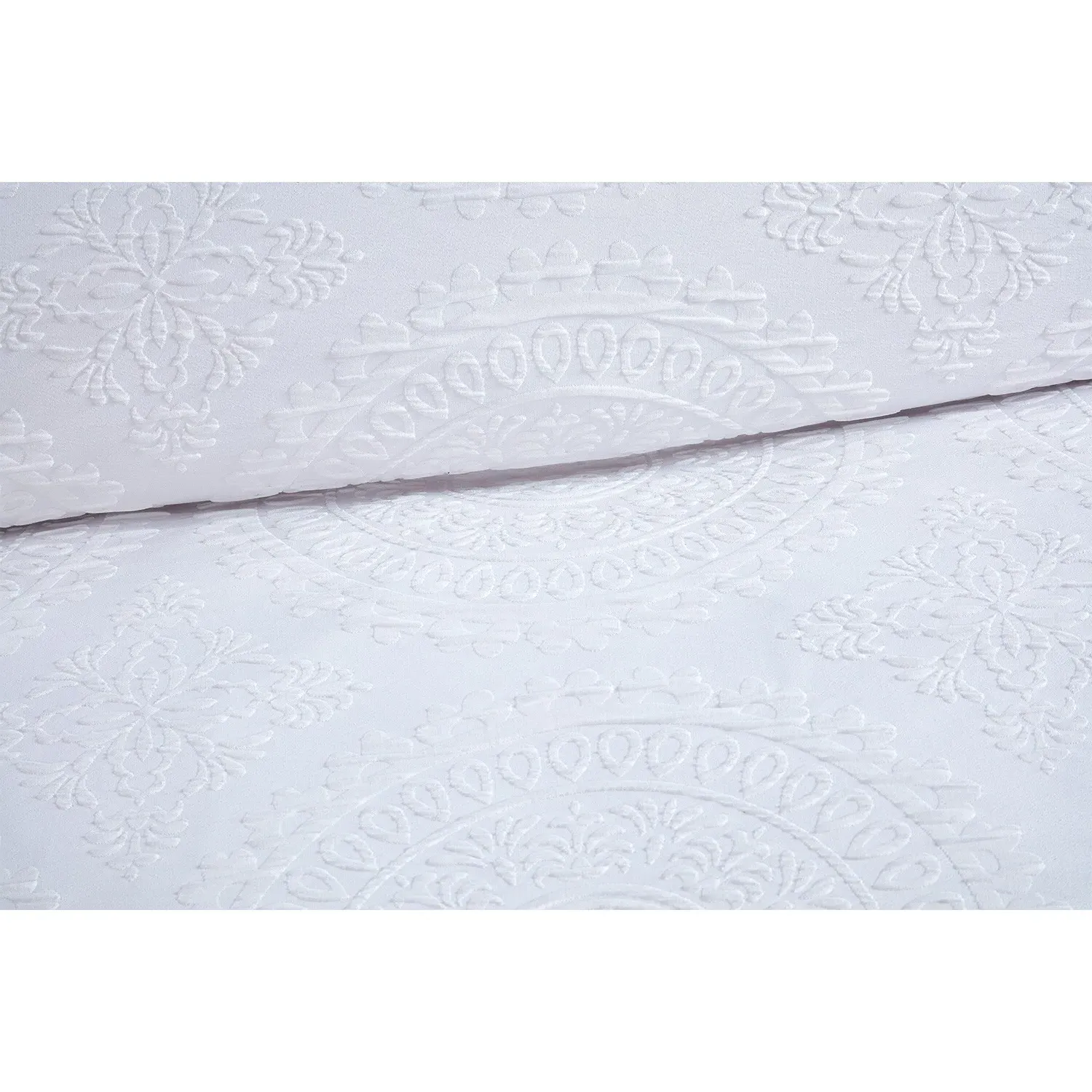 Kingsbridge Super King Duvet Cover and Pillowcase Set - White