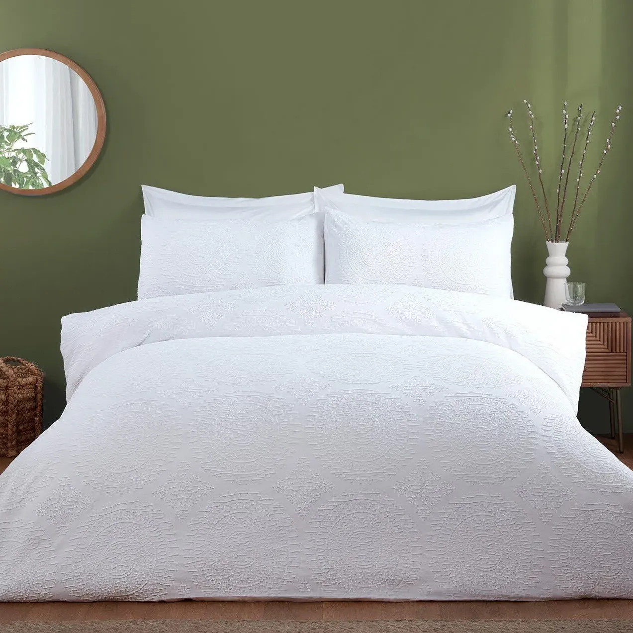 Kingsbridge Super King Duvet Cover and Pillowcase Set - White