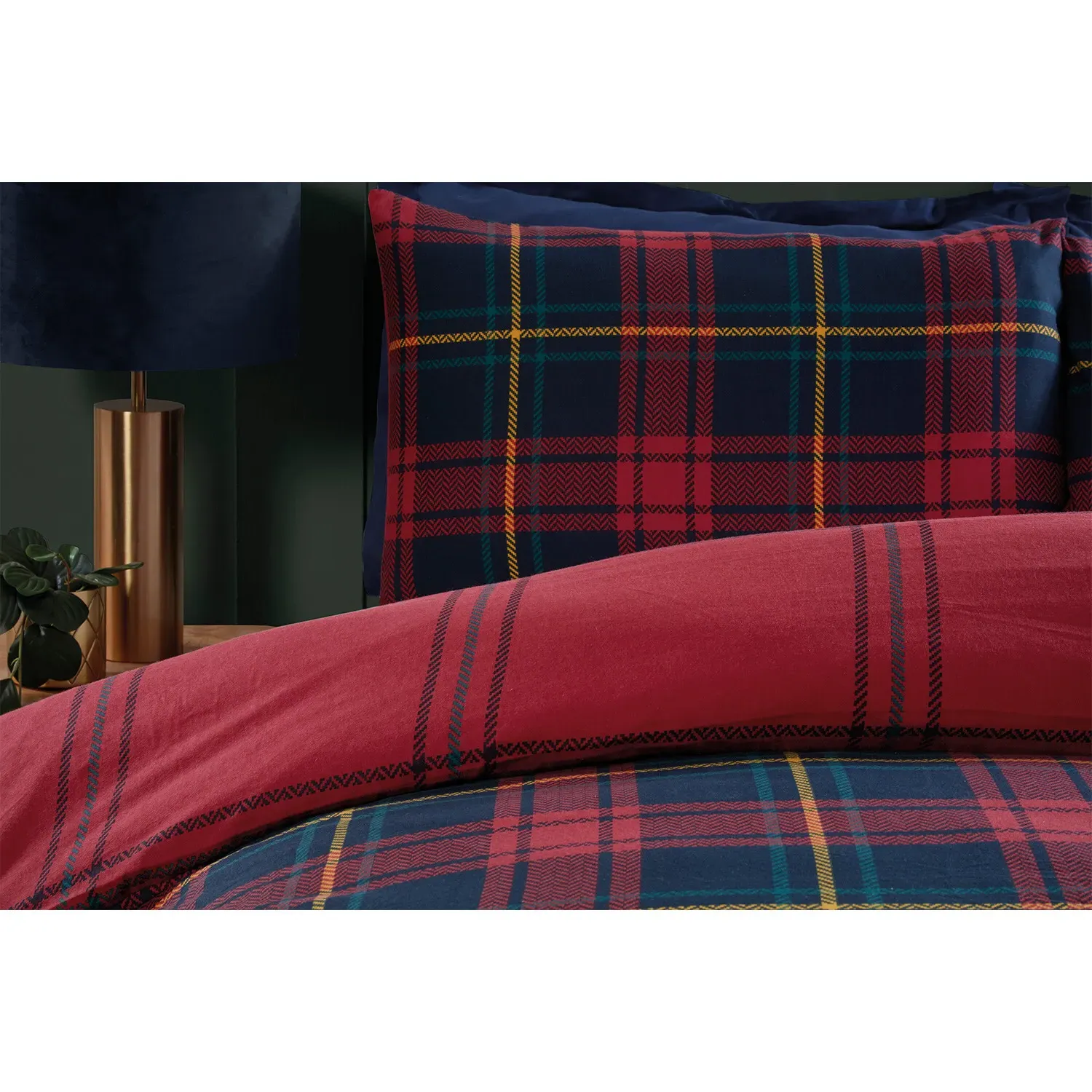 Kinsley Super King Duvet Set - Red Tartan