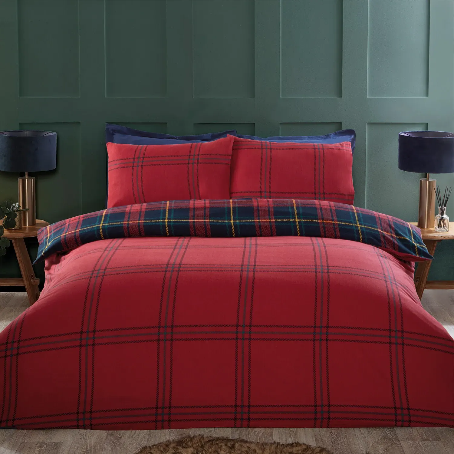 Kinsley Super King Duvet Set - Red Tartan