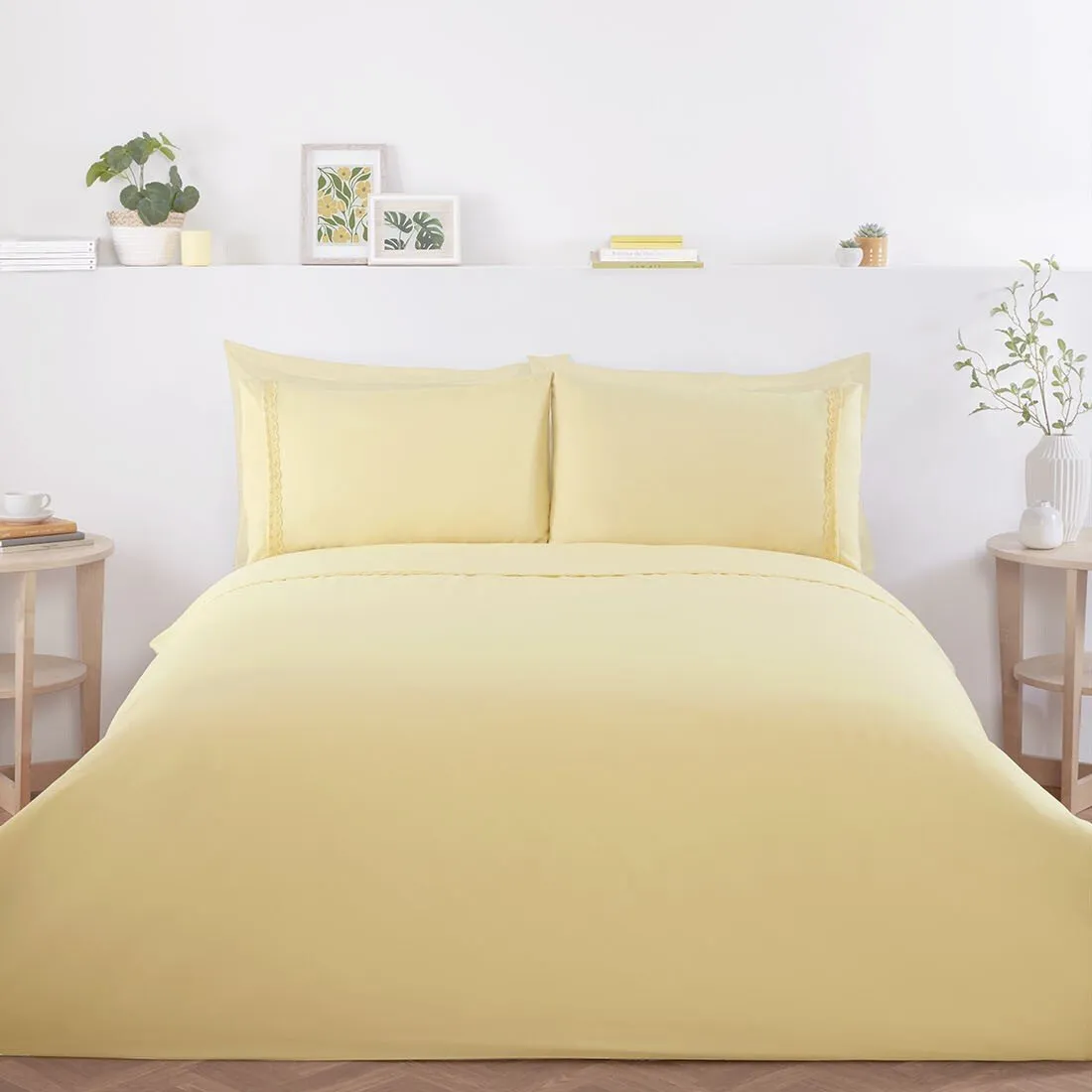 Lara Super King Embroidered Duvet Set - Yellow
