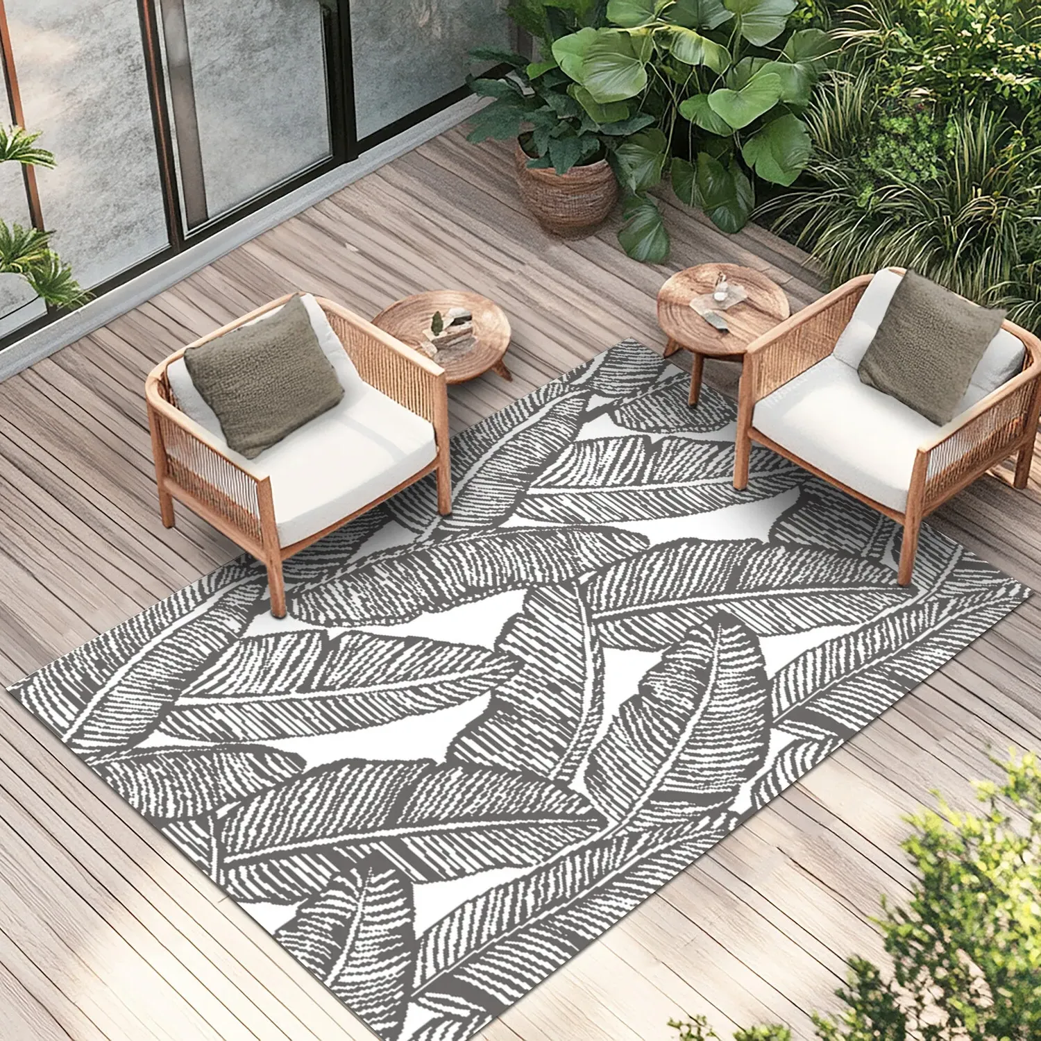 Leaf Outdoor Rug - Charcoal Grey