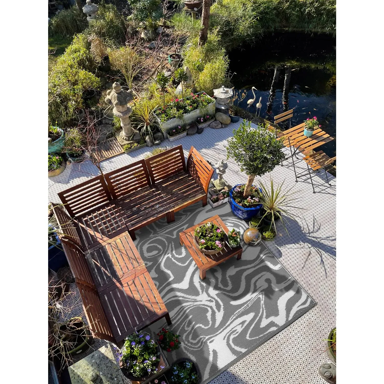 Liquid Marble Outdoor Rug Reversible - Grey, Recycled Plastic