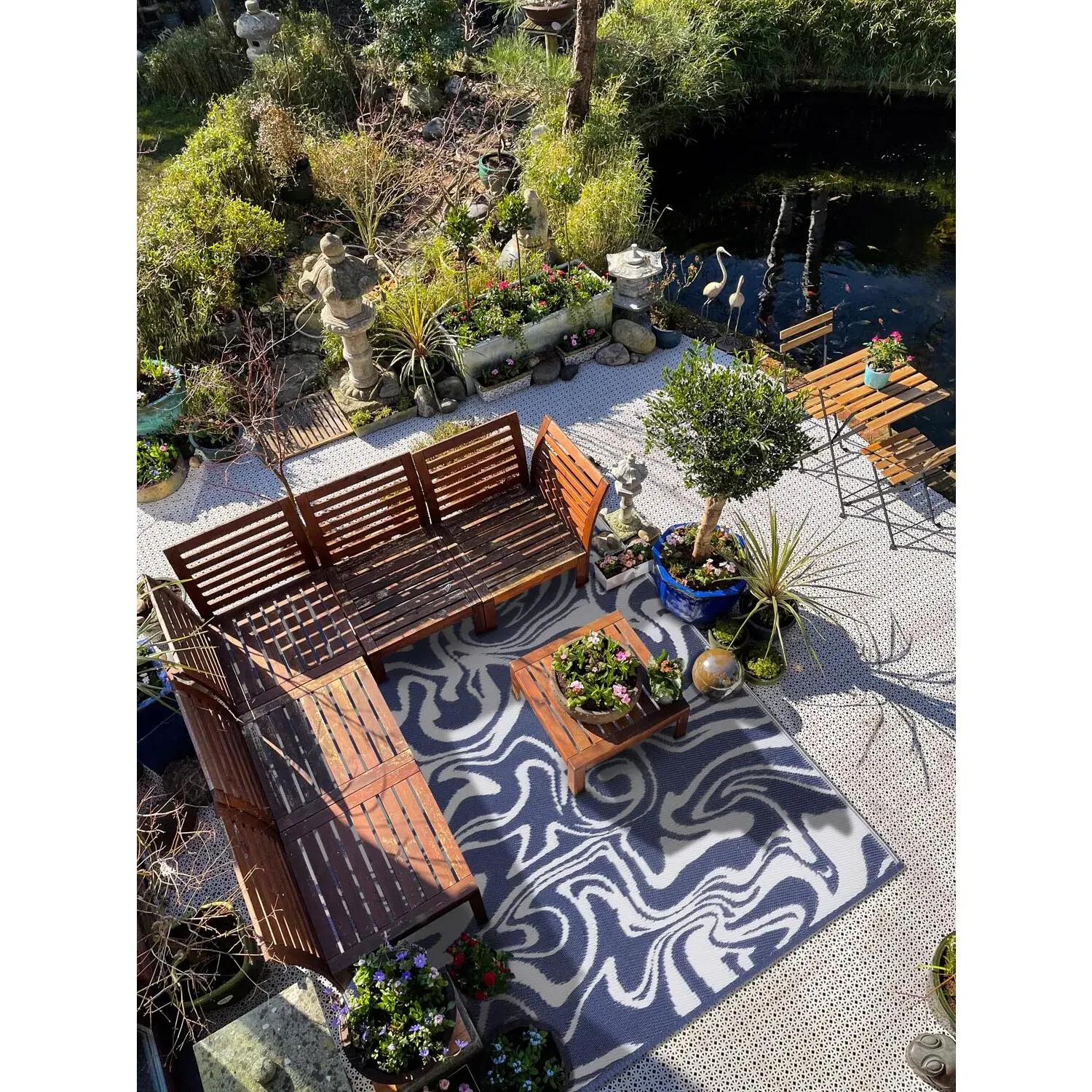 Liquid Marble Outdoor Rug Reversible - Navy, Recycled Plastic