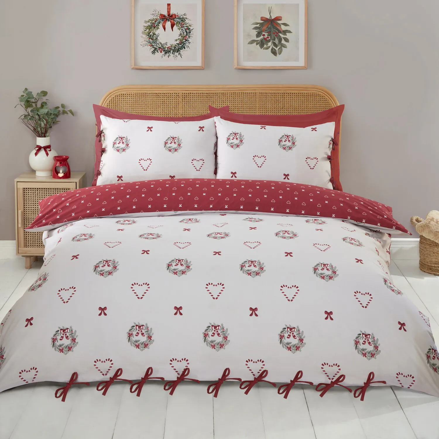 Love at Christmas Super King Duvet Set - Red