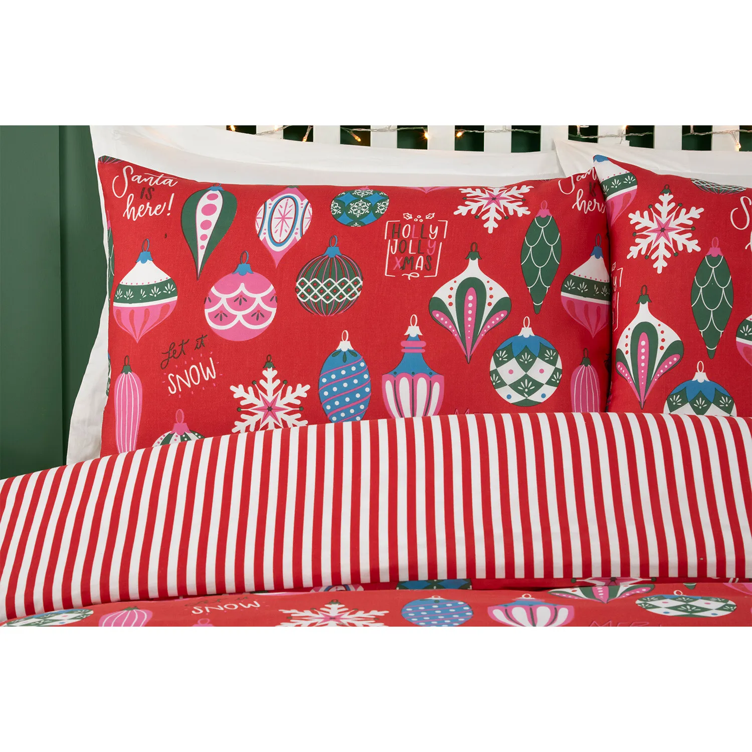 Merry and Bright Superking Duvet Cover Set - Red, Polycotton