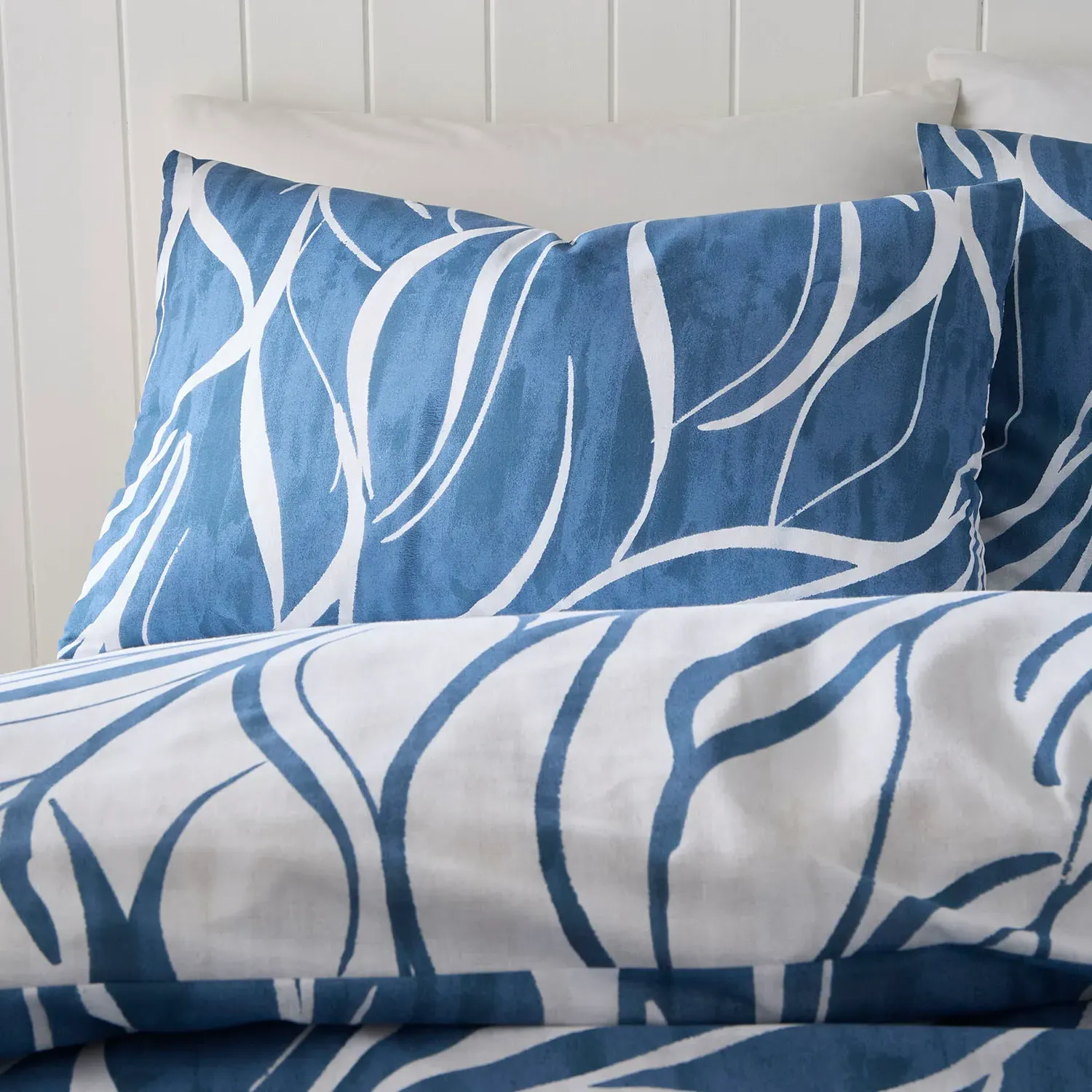 Mira Abstract Double Duvet Set - Navy