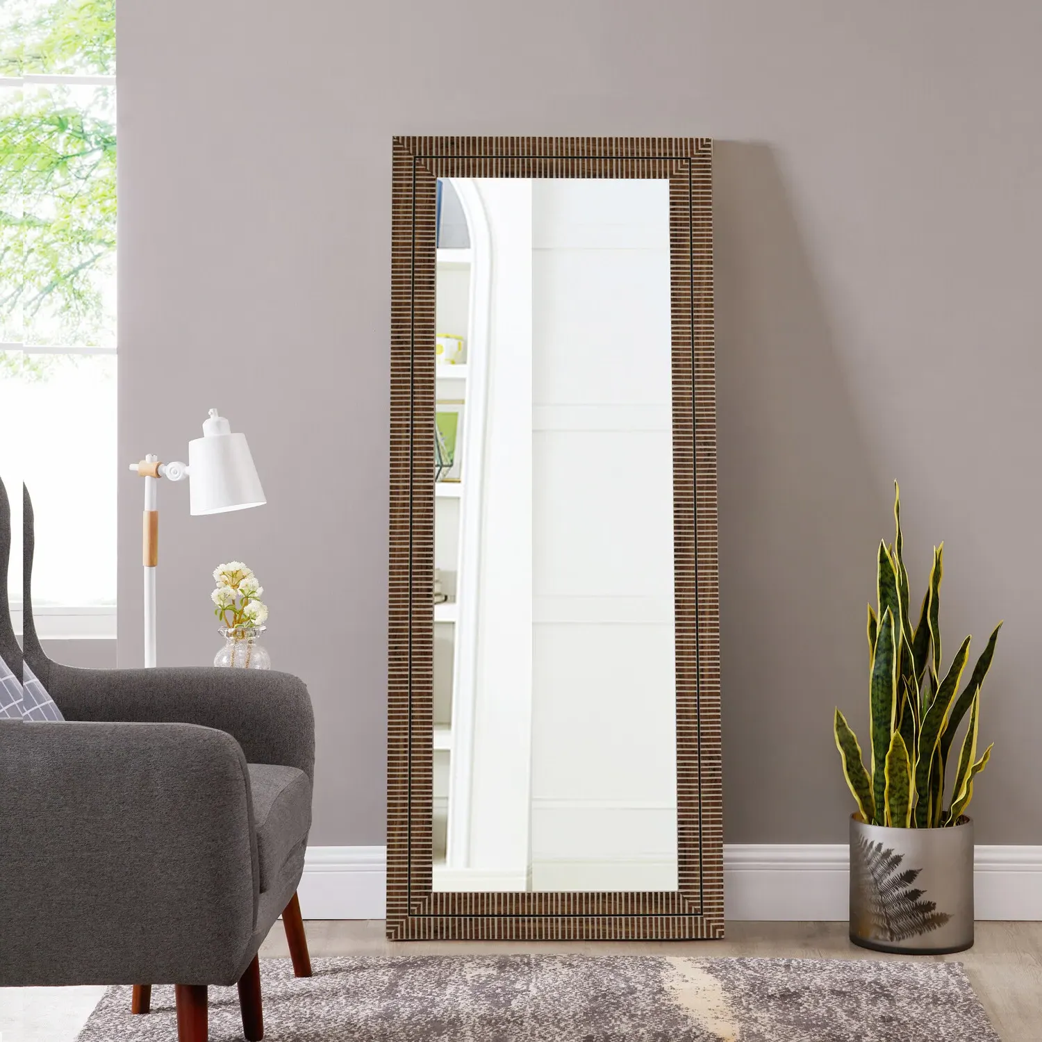 Nyla Wood Effect Striped Mirror - Brown
