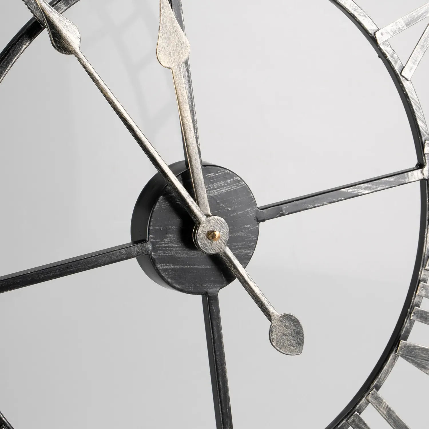 Opulent Roman Numeral Round Wall Clock 70cm - Iron