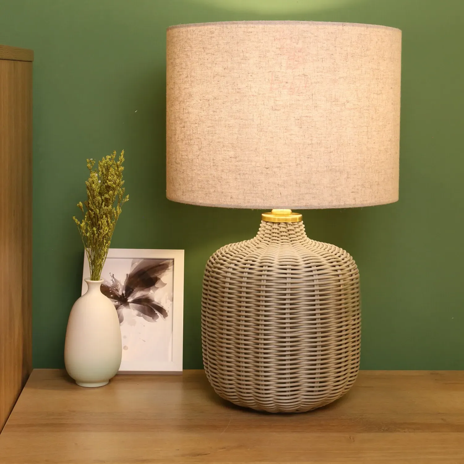 Padstow Rattan Effect Table Lamp - Grey