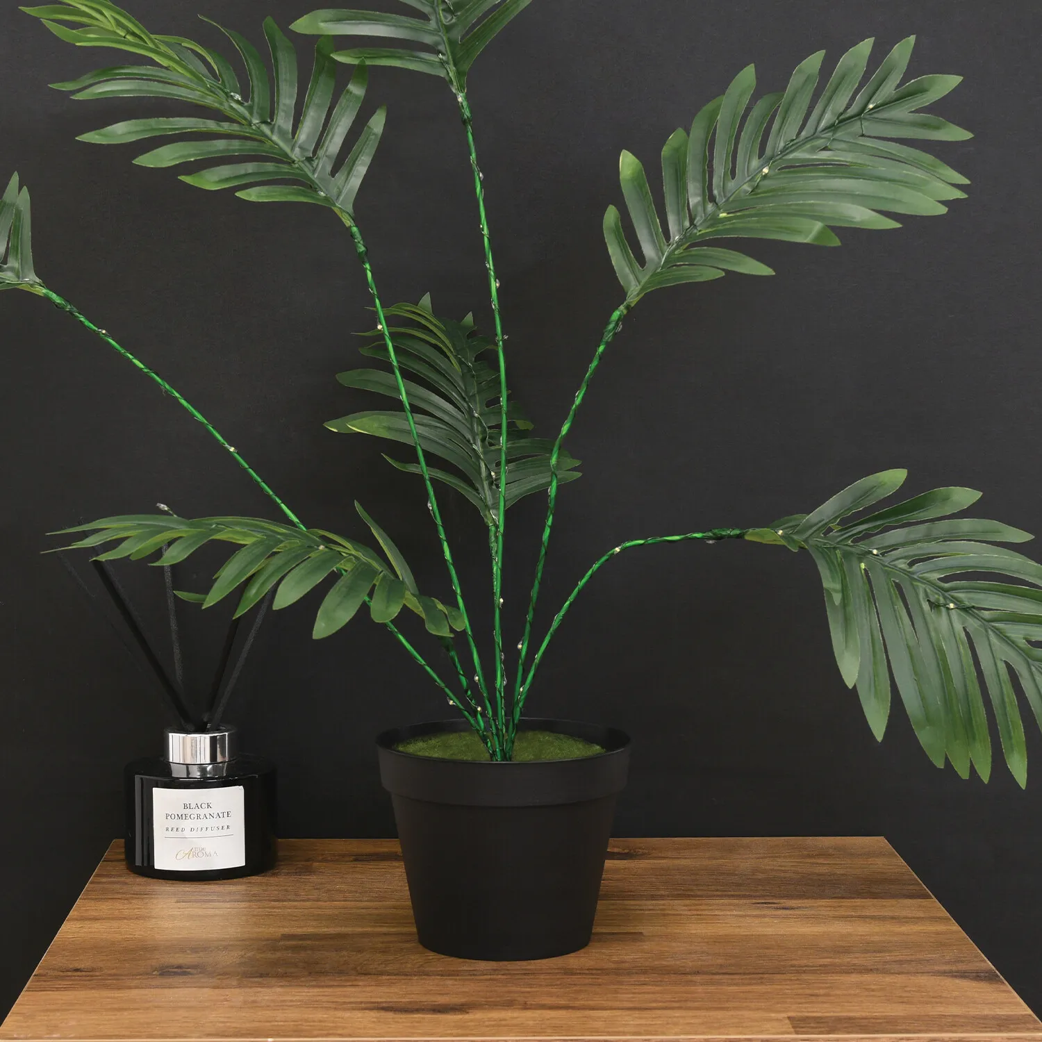 Palm Tree Table Light - Green