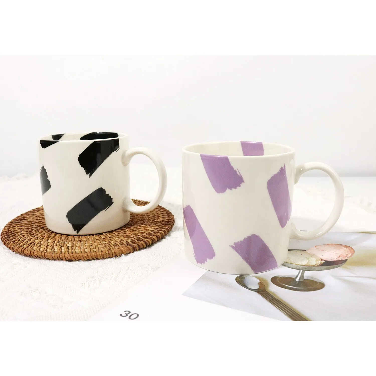 Pattern Mug with Large Handle - Black image