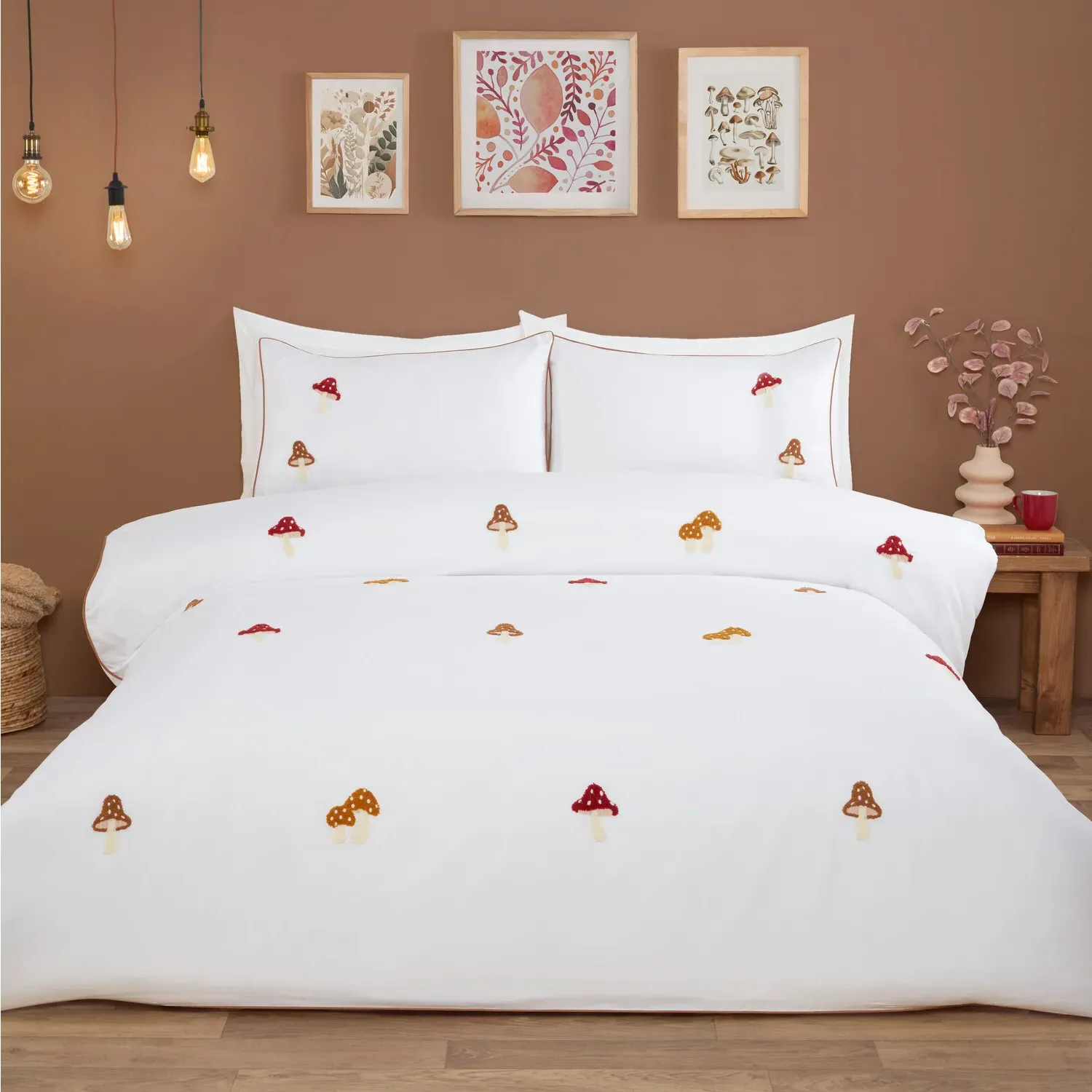 Portobello Double Embroidered Duvet Set - White image