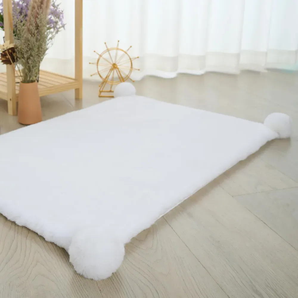 Rabbit Fur Pom Rug - White