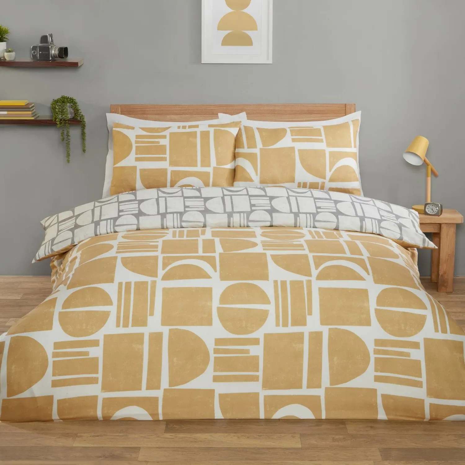 Riley Geo King Size Bedding Set - Mustard