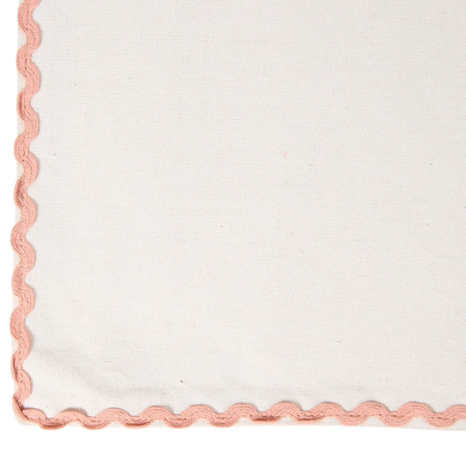 Scallop Fused Table Runner - Cream