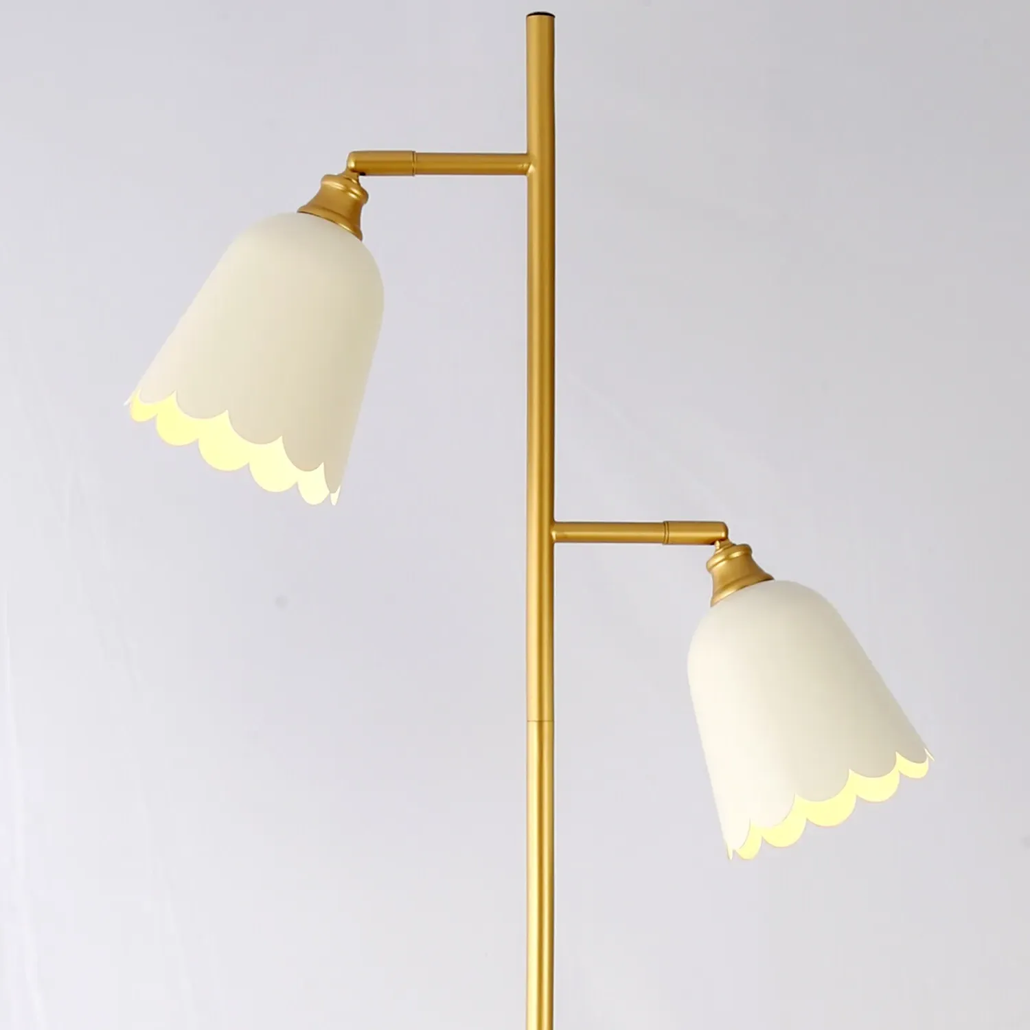 Scalloped Floor Lamp - Cream