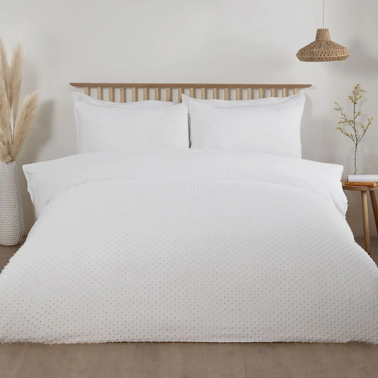 Sienna Tufted Dot Duvet Cover Set - White