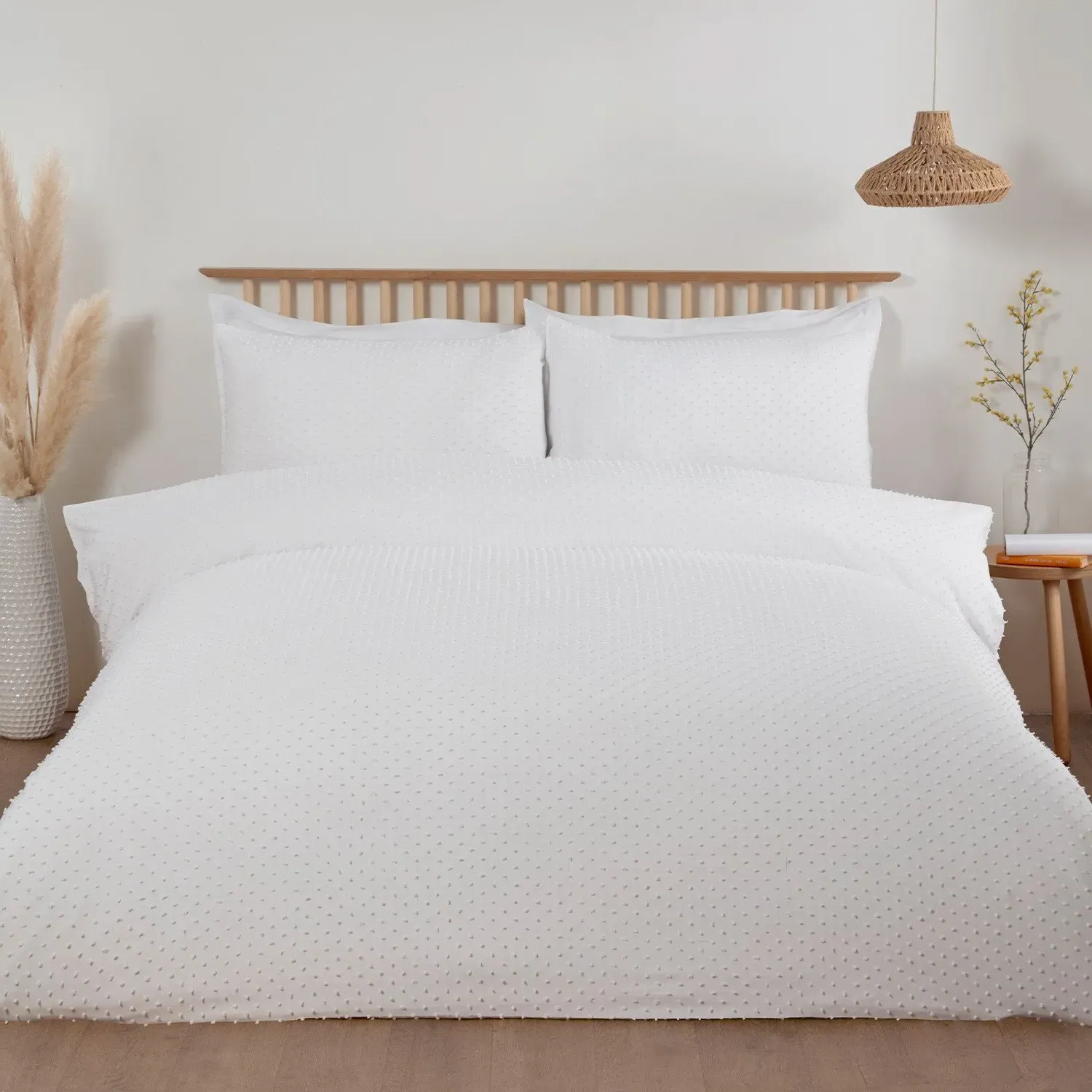 Sienna Tufted Dot Single Duvet Cover Set - White image