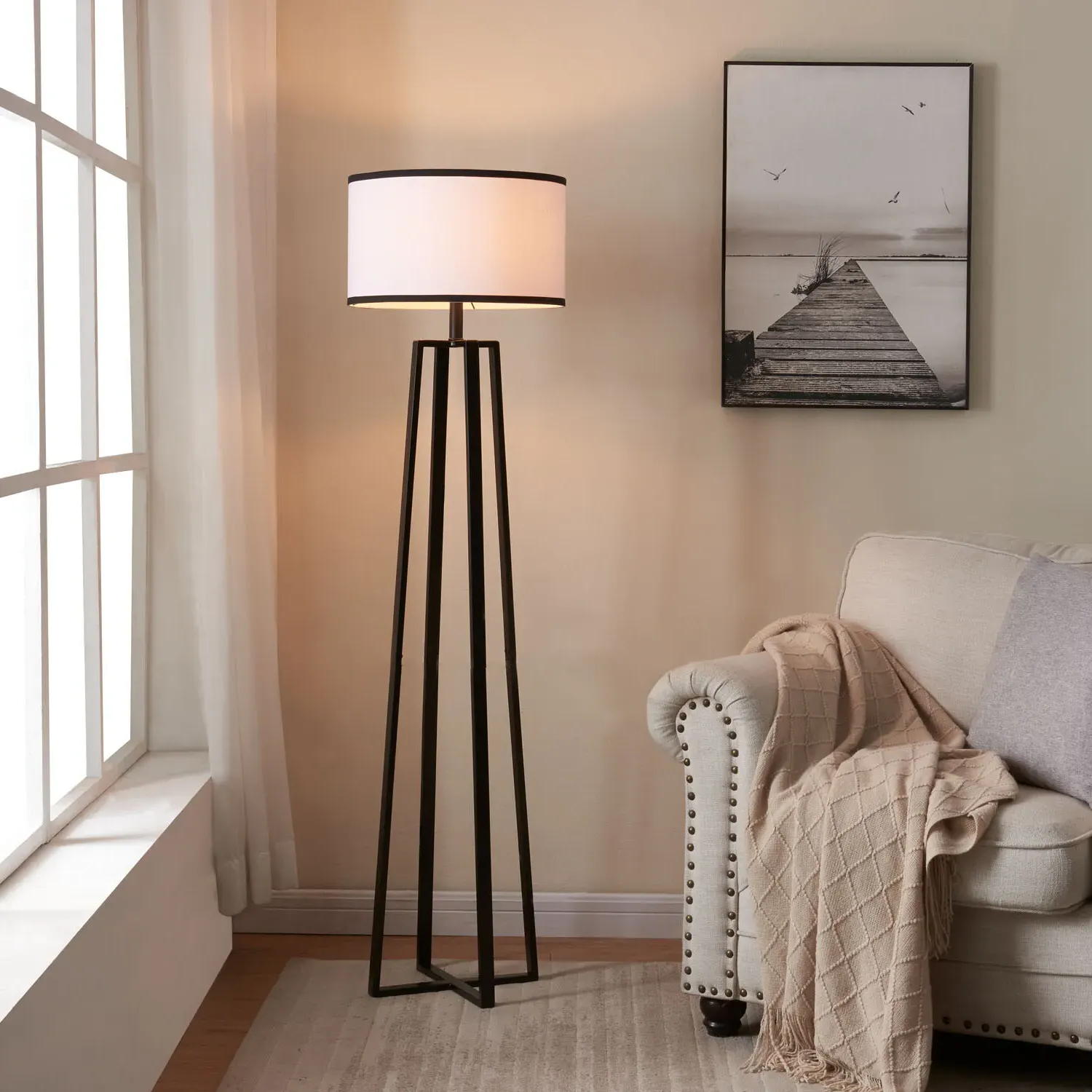 Soho Floor Lamp - Black, Metal