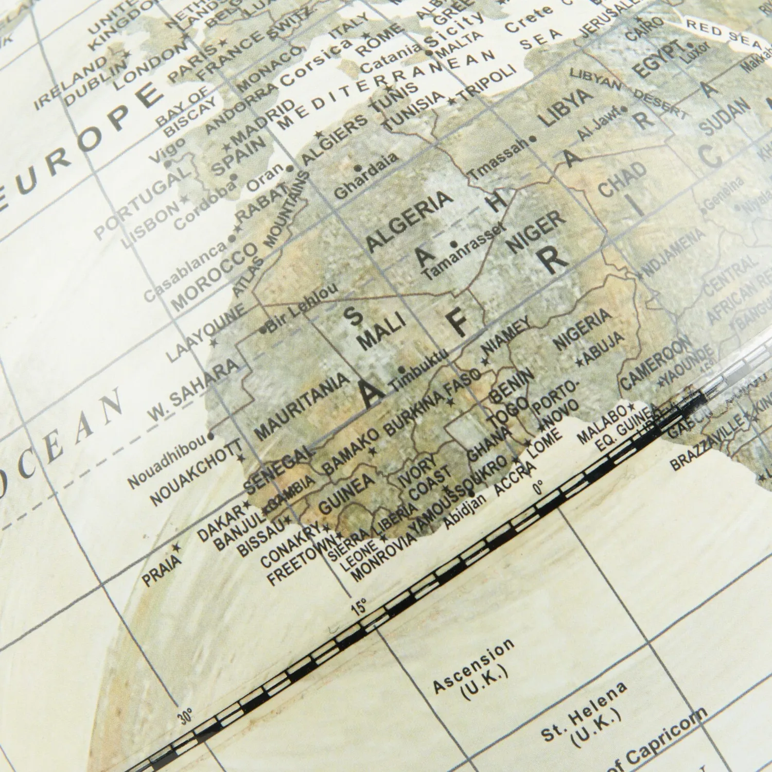 Spinning Globe on Base - Neutral