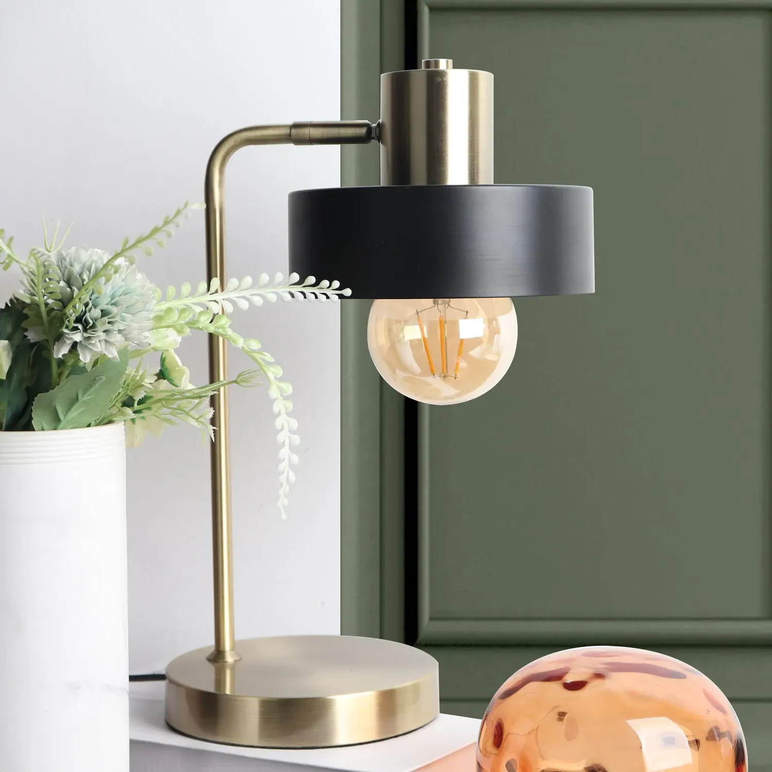 Zephyr Table Lamp - Antique Brass, Metal