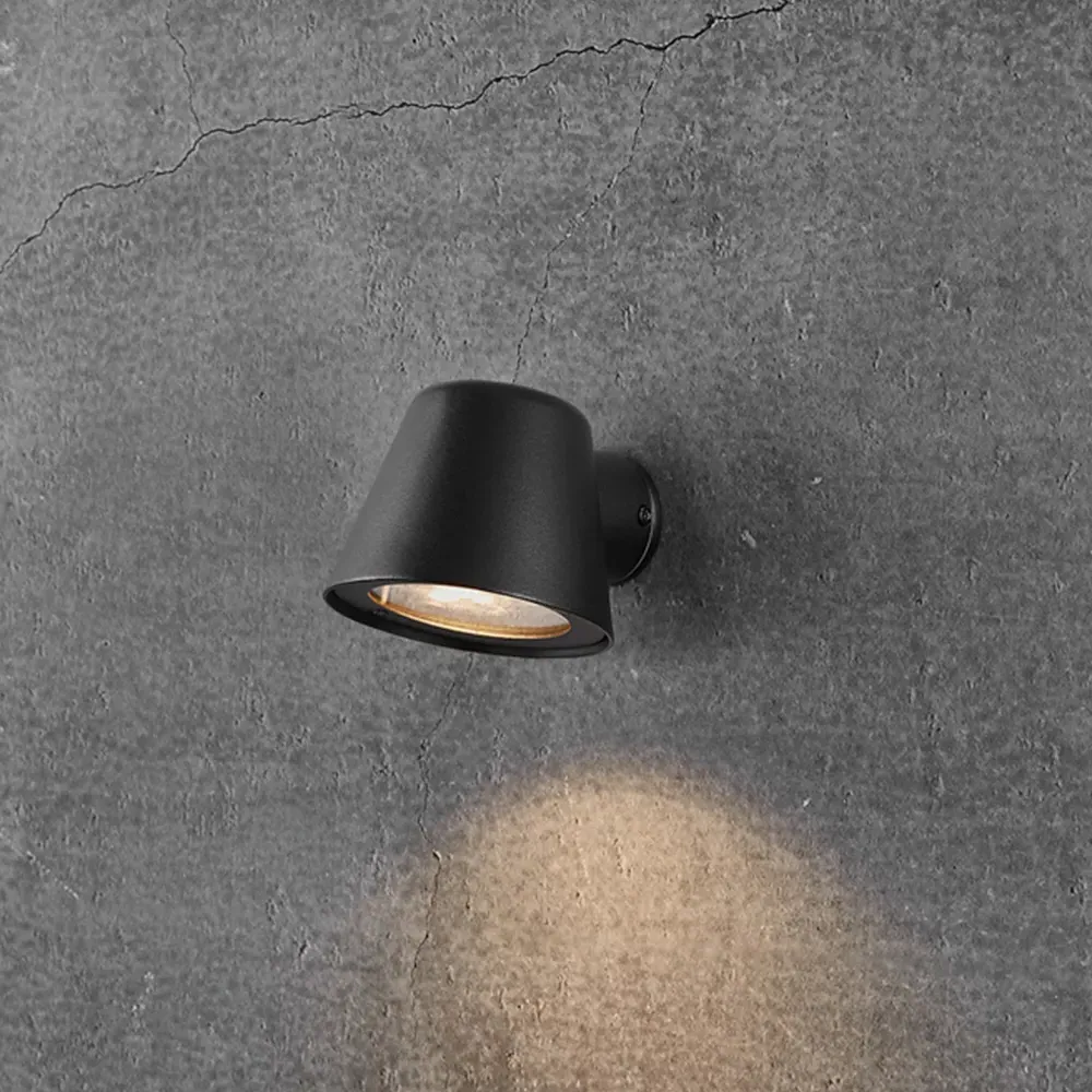 Aleria Wall Light - Black, Aluminium