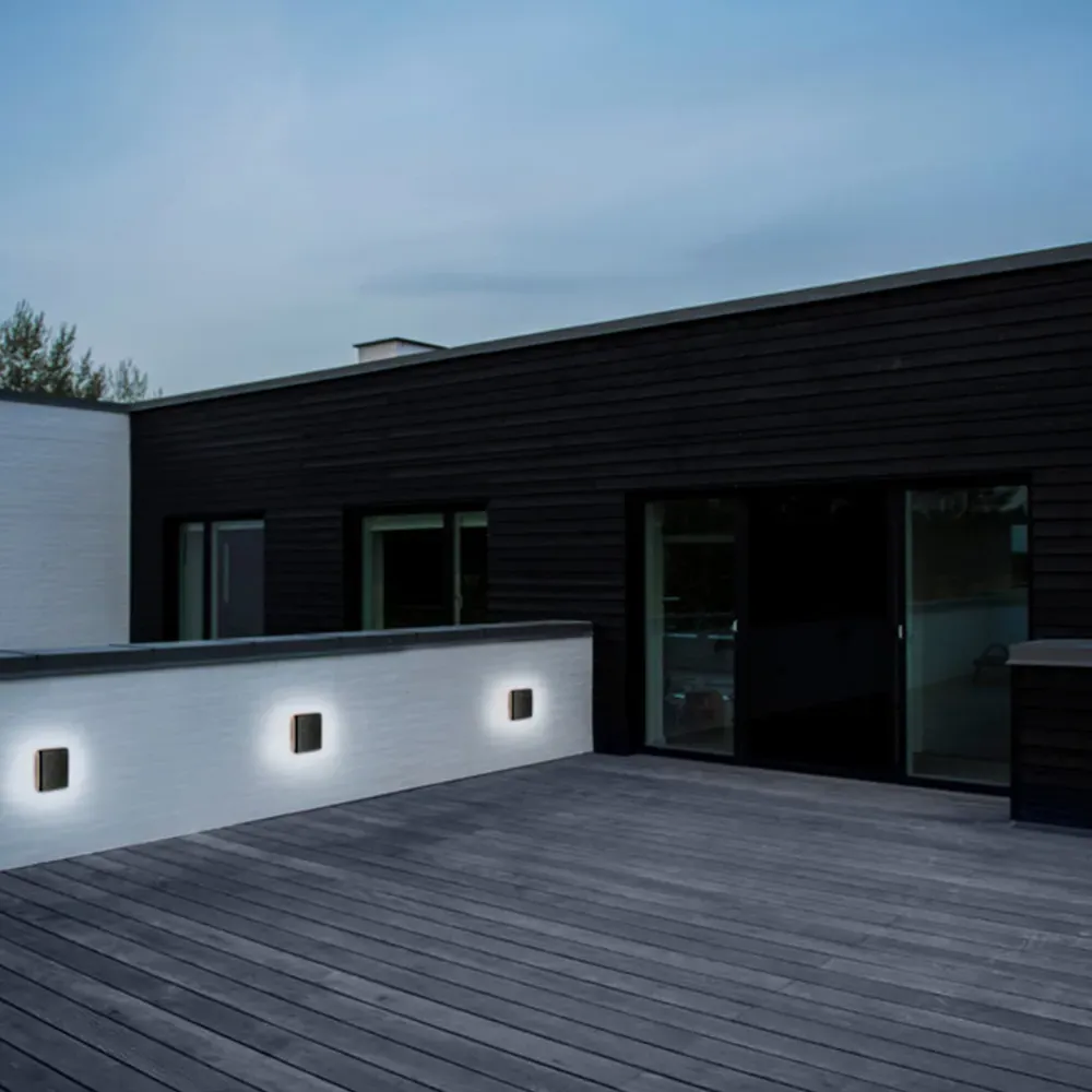 Artego Square Wall Light - Black