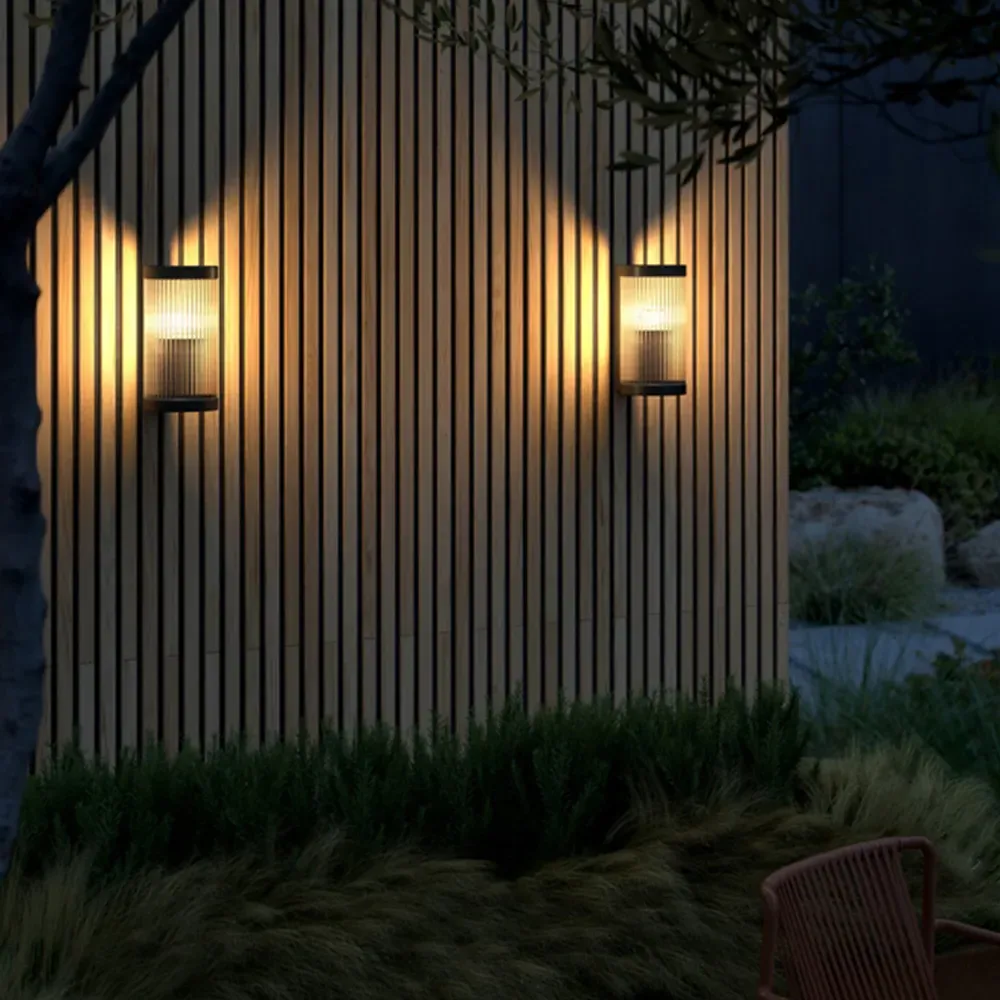 Coupar Wall Light - Black