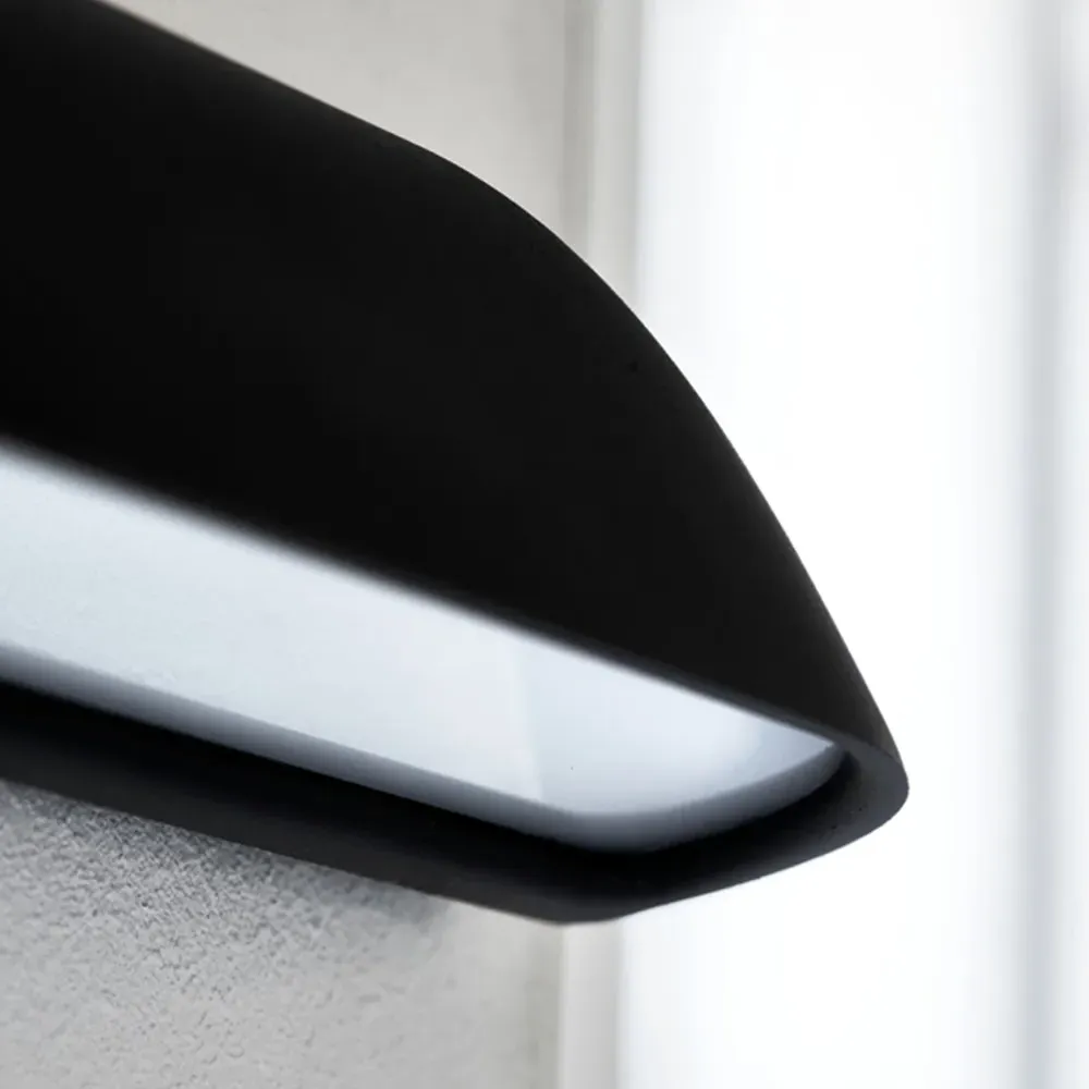 Front 26 Wall Light - Black, Cast Aluminium