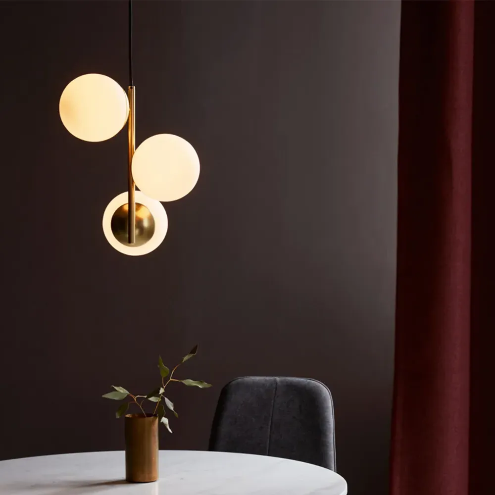 Lilly Pendant Lamp - Gold, Brass