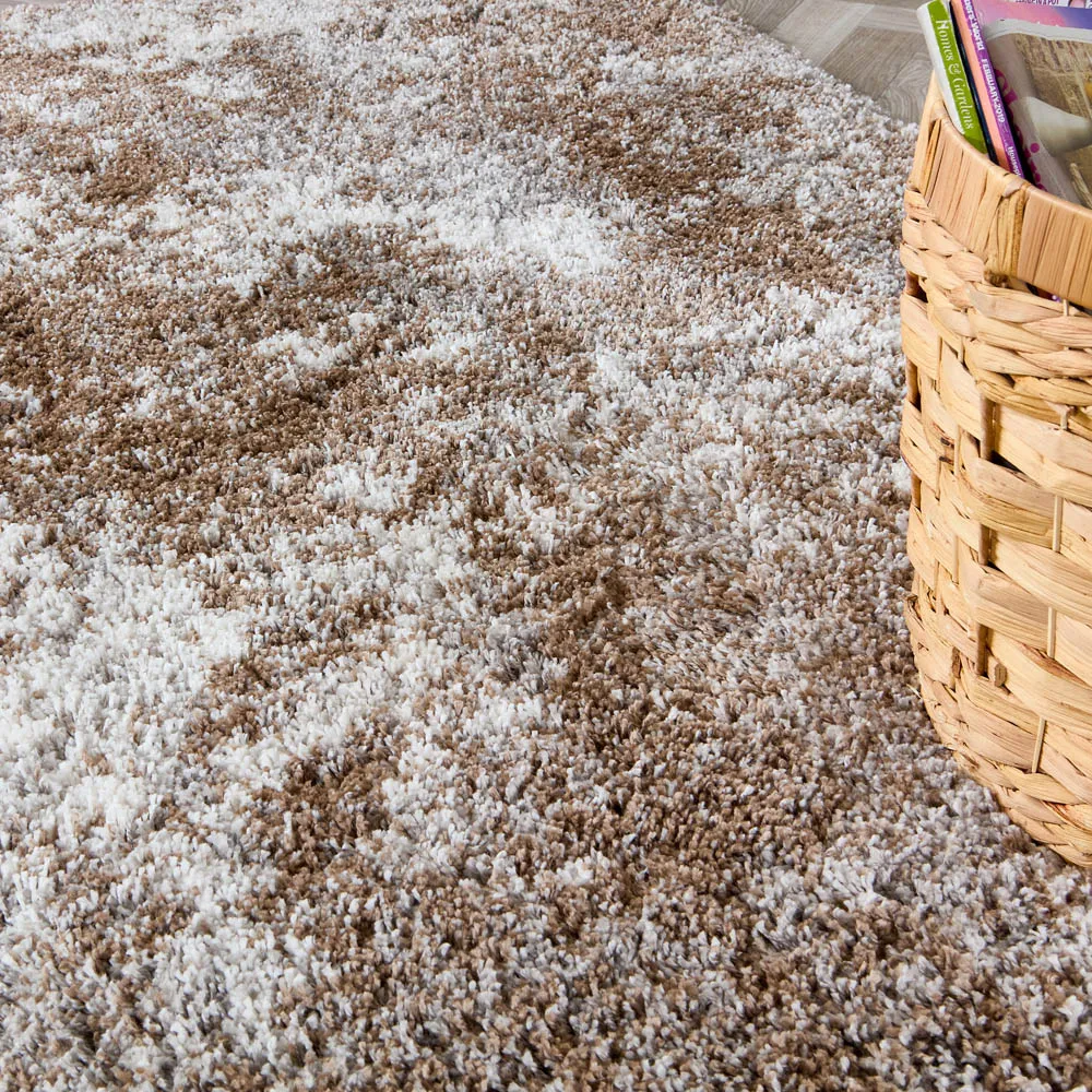 Hadley Shaggy Rug - Beige, Polypropylene