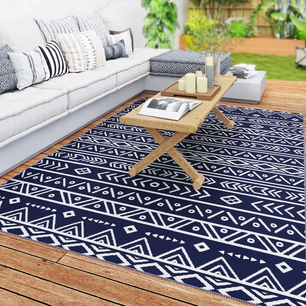 Geometric Reversible Outdoor Rug 1.8 x 2.7m - Blue, Polypropylene