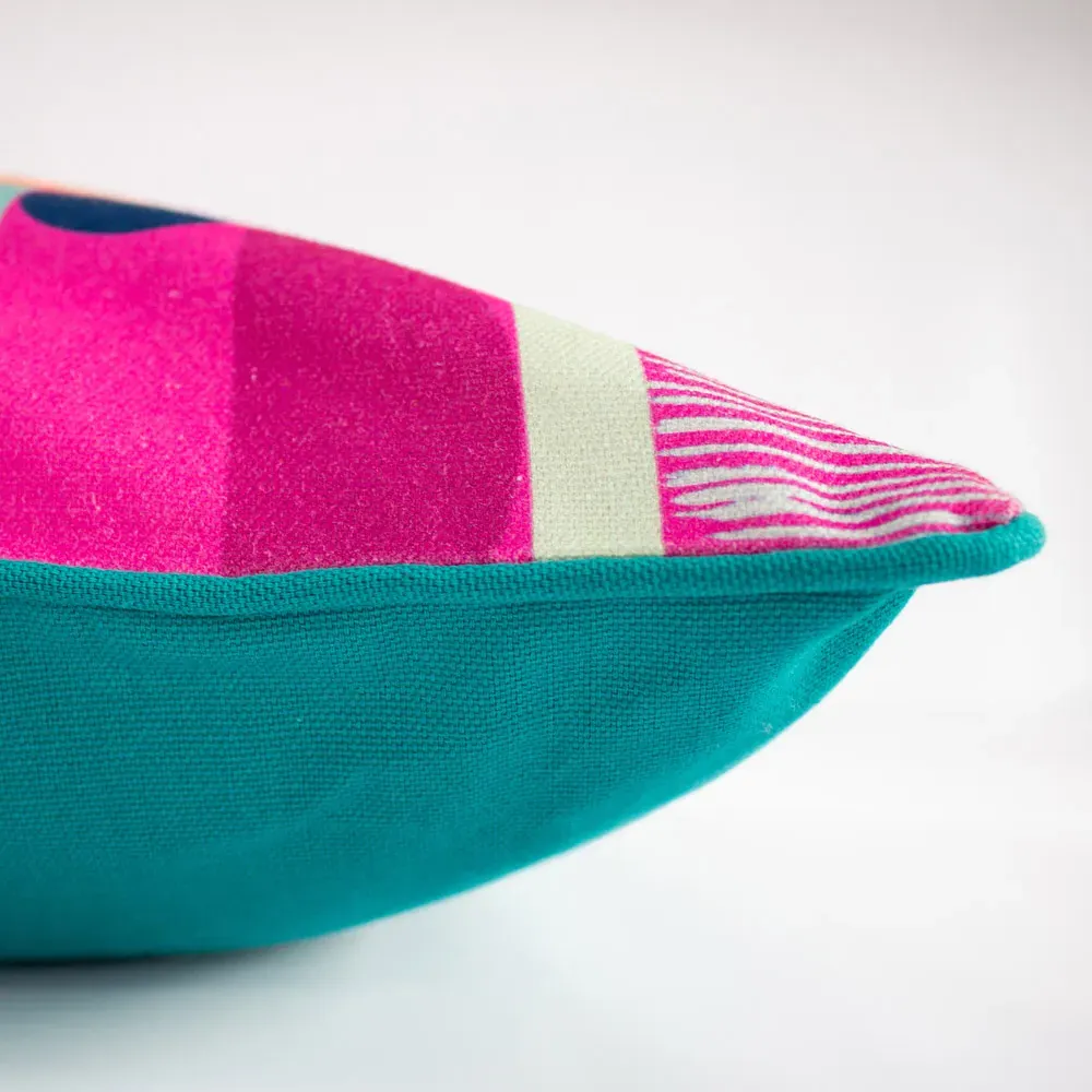 Barcelona Art Deco Cushion - Fuchsia